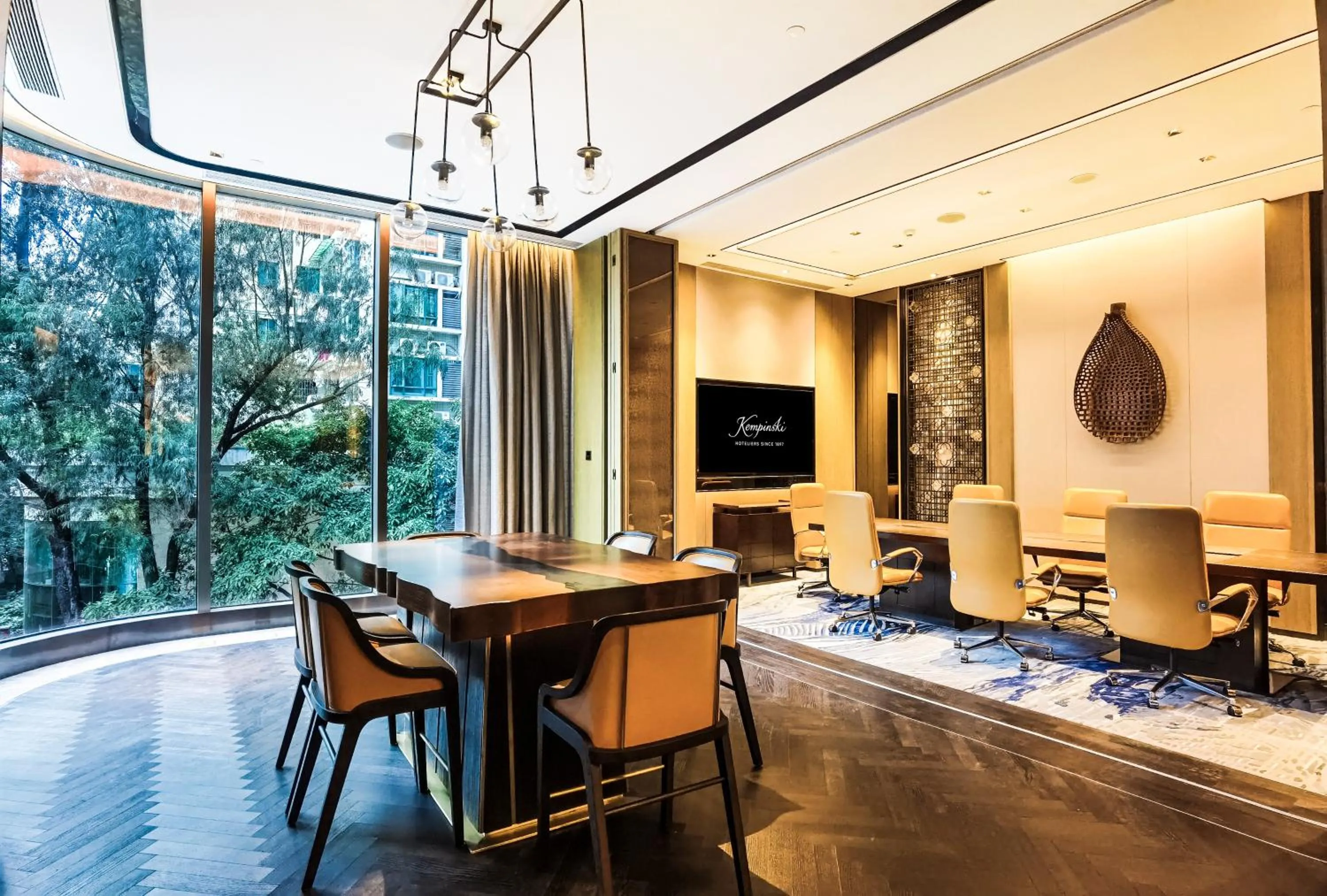 Restaurant/places to eat in Kempinski Residences Guangzhou