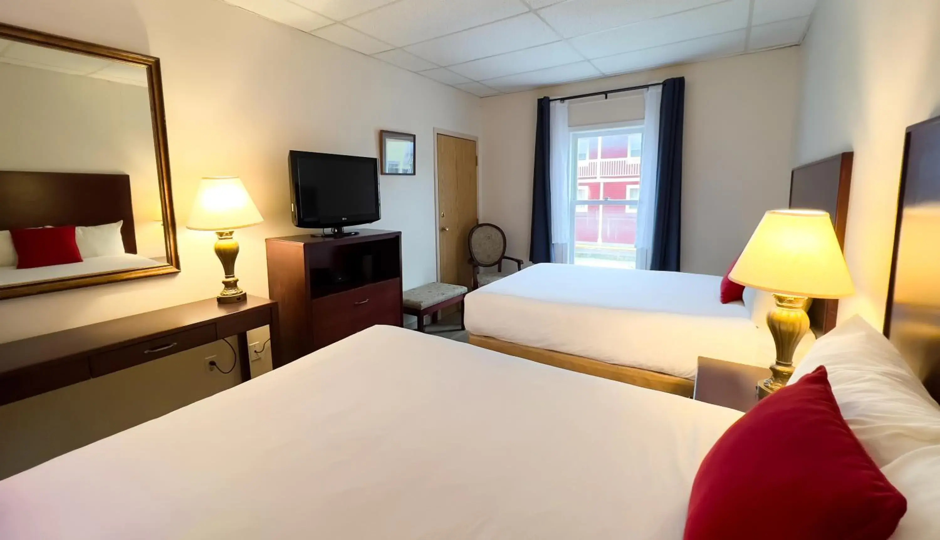 Bed in The Downtown, a Coast Hotel Bed in The Downtown, a Coast Hotel