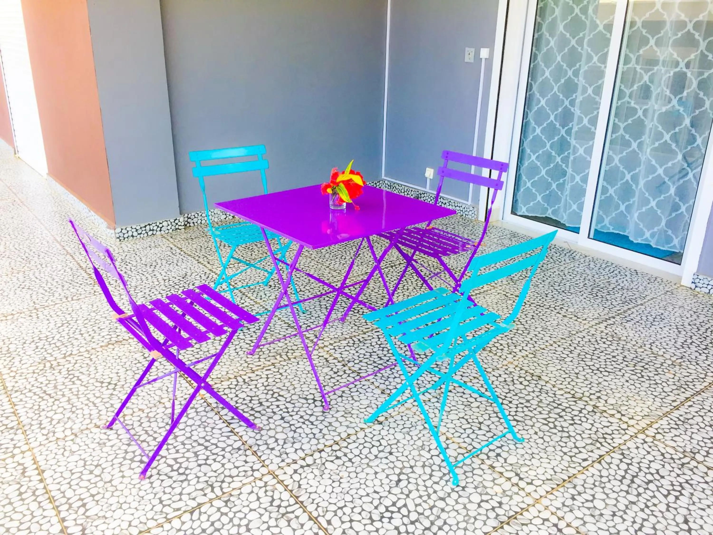 Garden view in Cambria Hotel