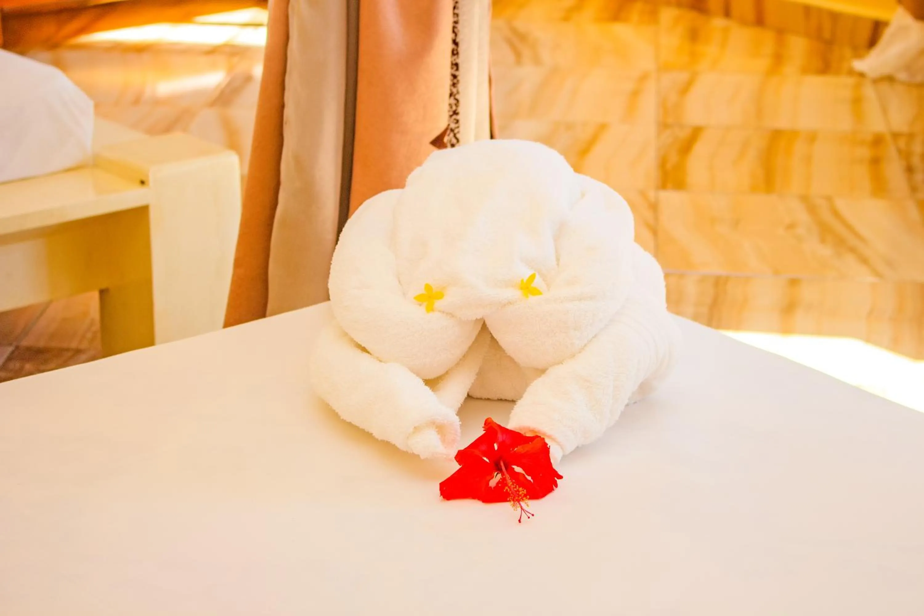 Decorative detail in Cambria Hotel