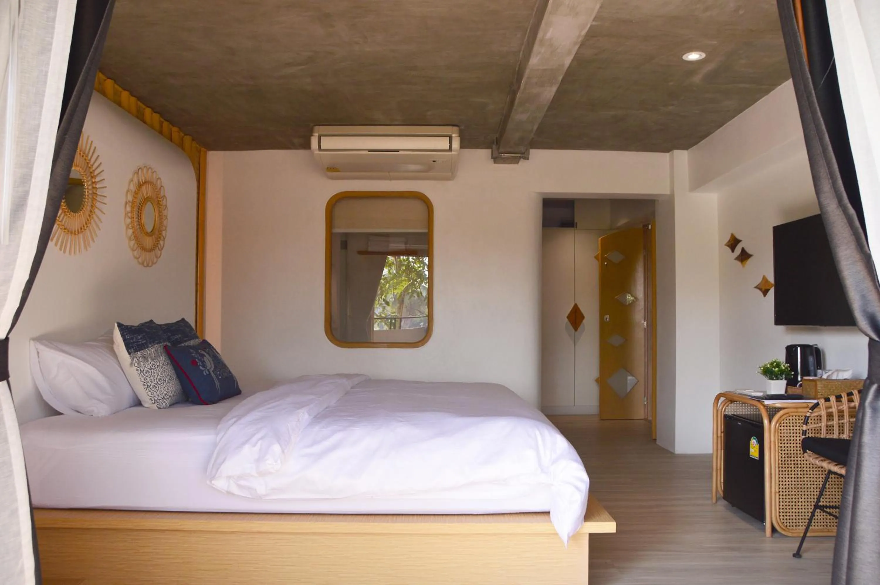 Bed in Pannana Cha-am