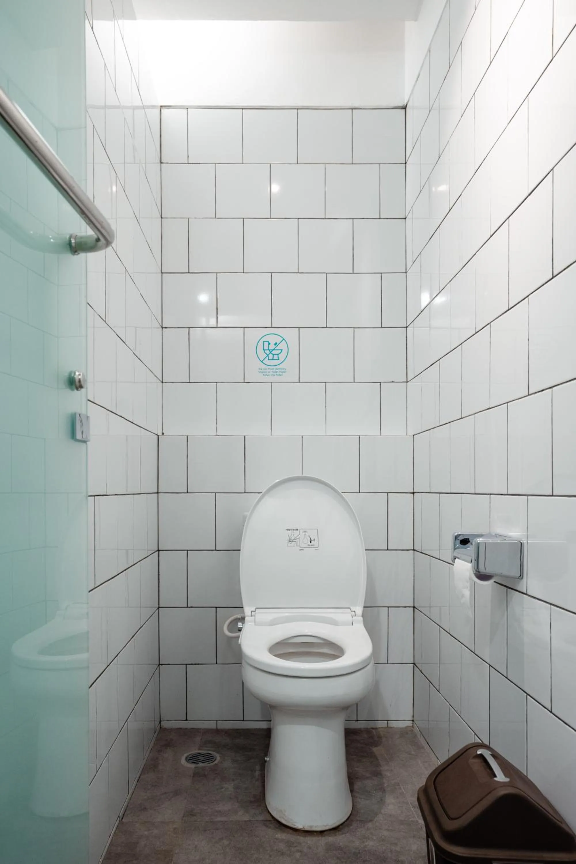 Bathroom in Bobopod Kota Lama, Semarang