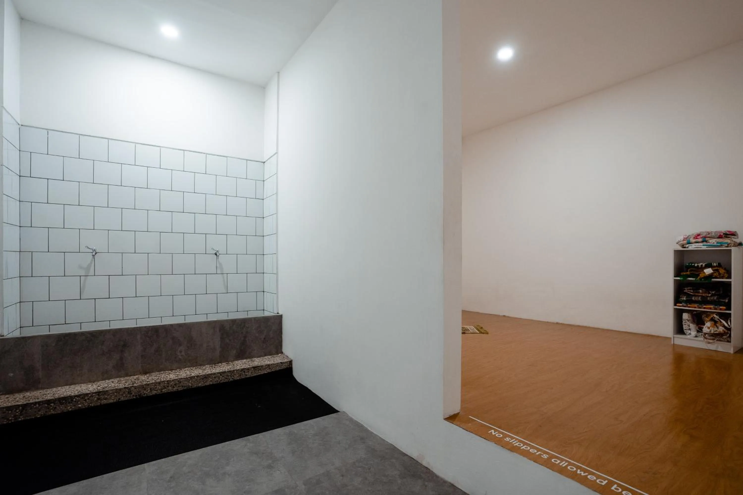 Area and facilities in Bobopod Kota Lama, Semarang