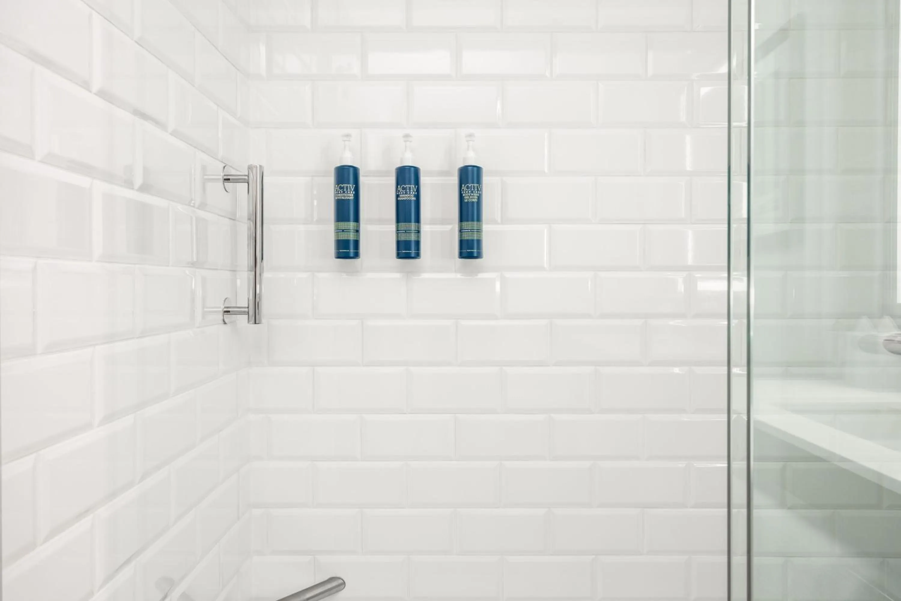 Bathroom in Four Points by Sheraton Kelowna Airport