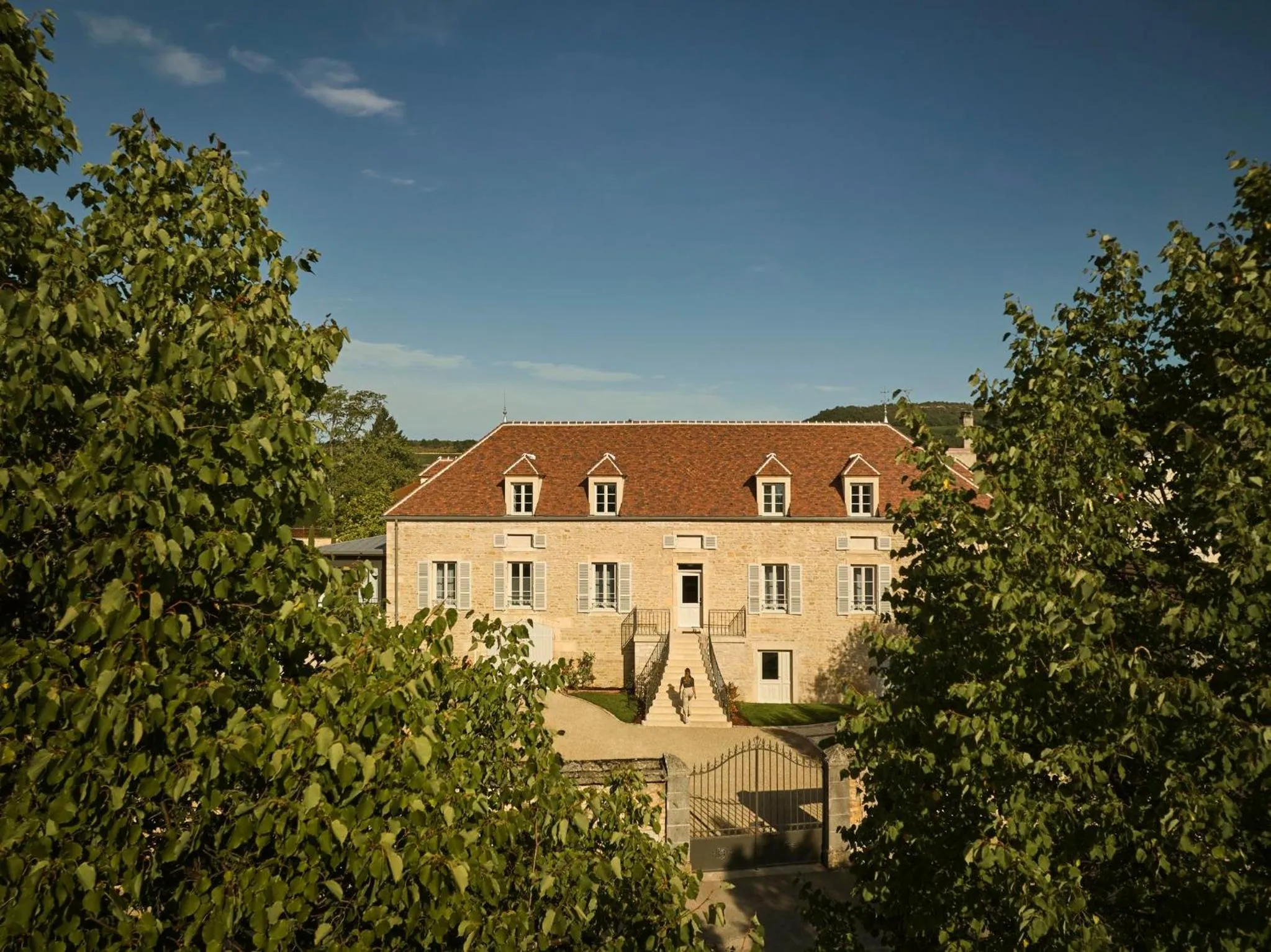 Property building in COMO Le Montrachet