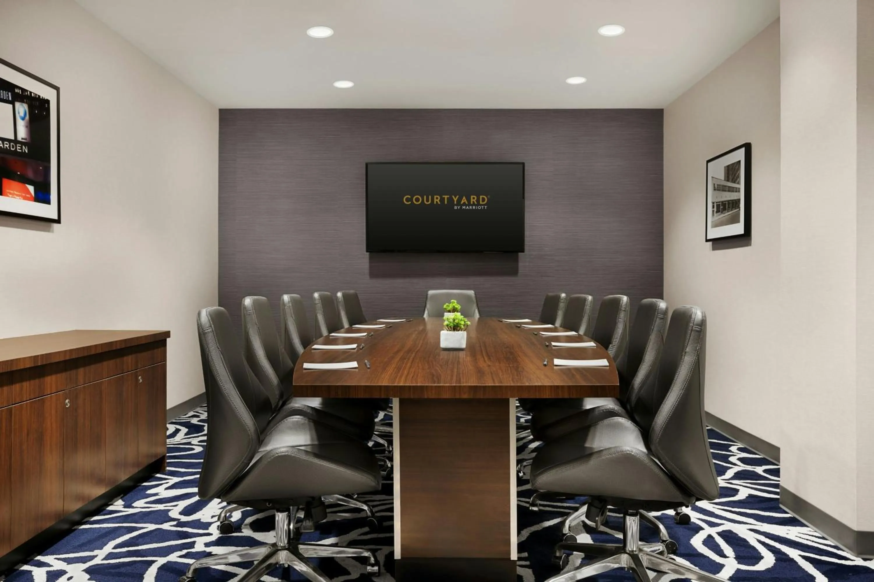 Meeting/conference room in Courtyard by Marriott New York Manhattan/Chelsea