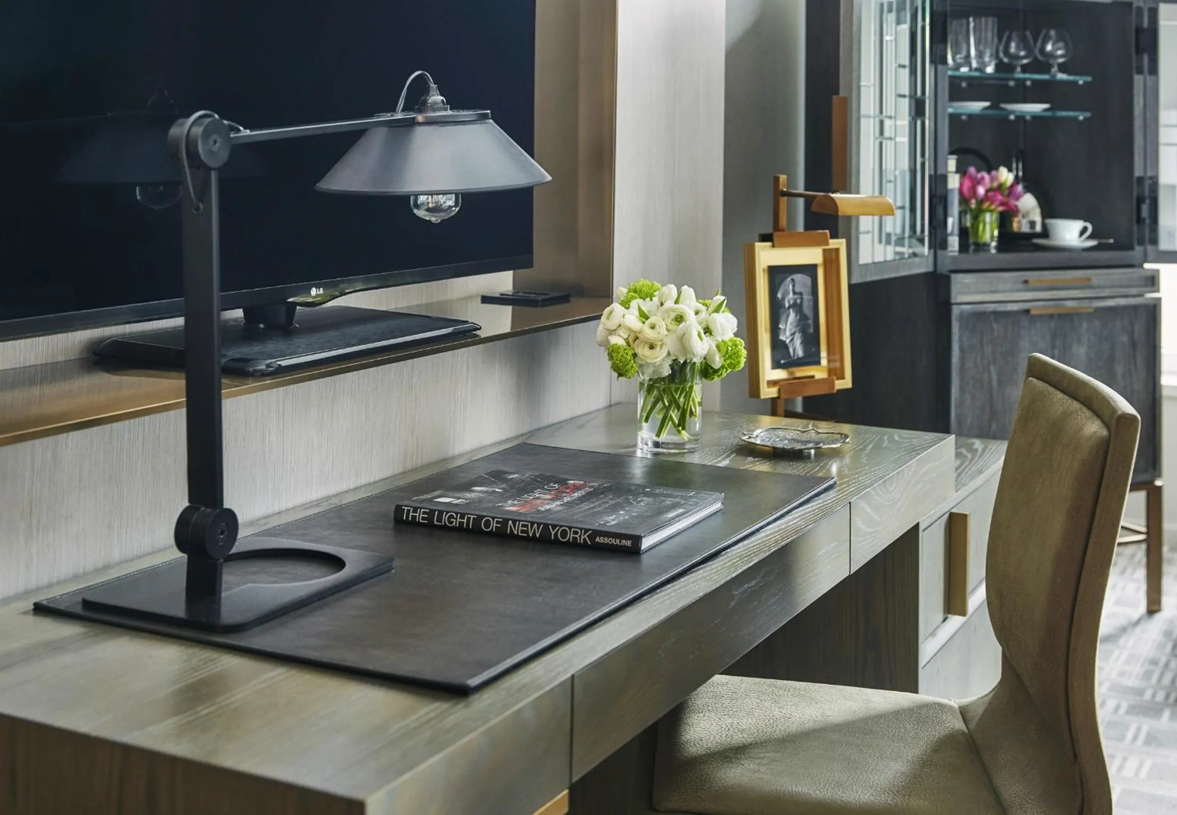 Area and facilities in Four Seasons Hotel New York Downtown