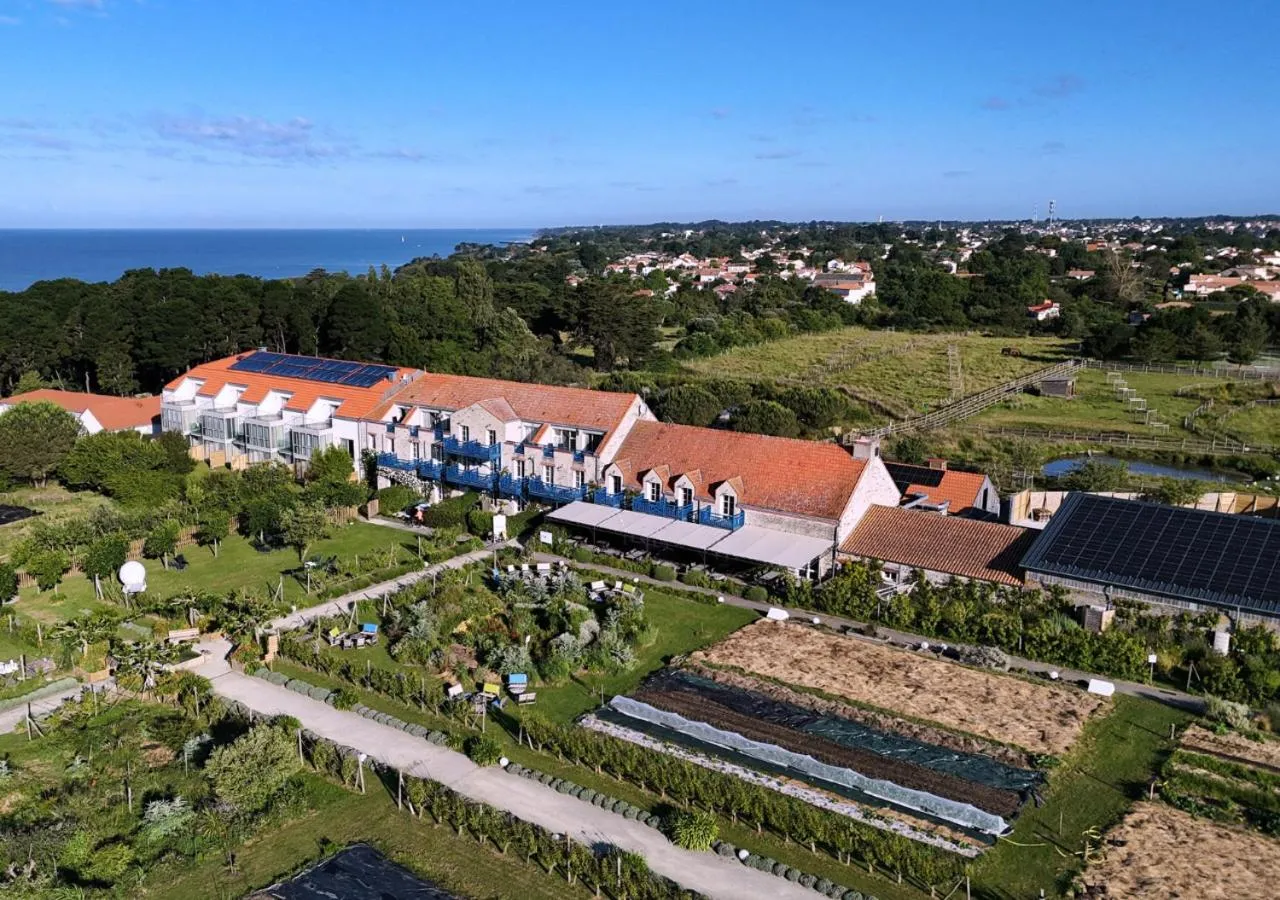 View (from property/room) in Eco-Domaine La Fontaine - HOTEL-SPA - 300 m Plage de la Fontaine aux Bretons