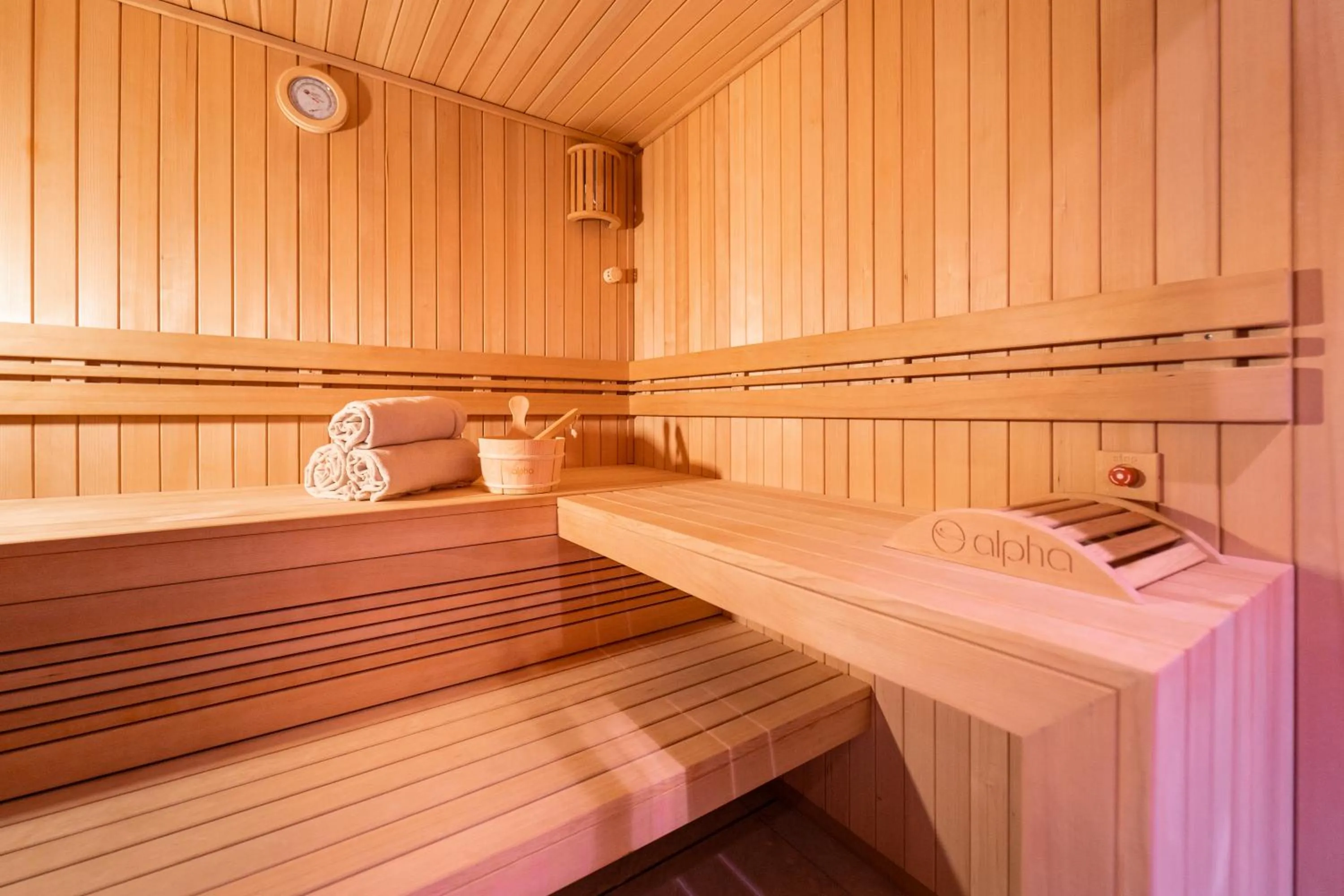 Sauna in Eco-Domaine La Fontaine - HOTEL-SPA - 300 m Plage de la Fontaine aux Bretons