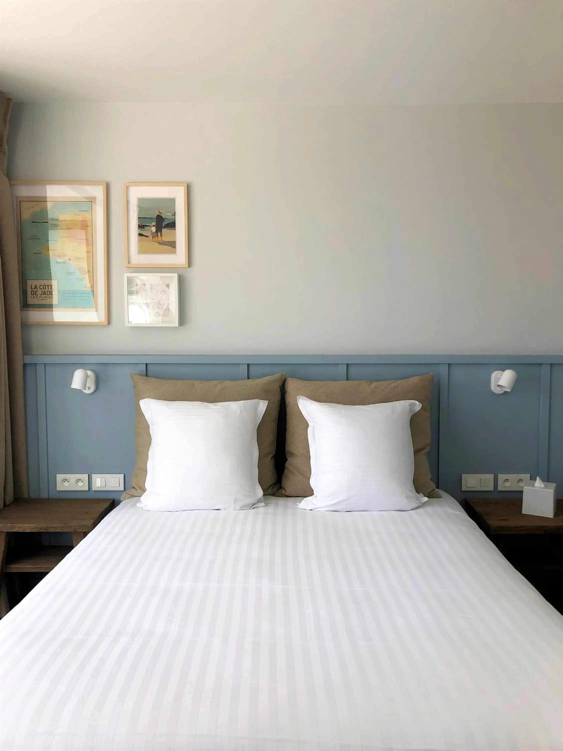 Bed in Eco-Domaine La Fontaine - HOTEL-SPA - 300 m Plage de la Fontaine aux Bretons
