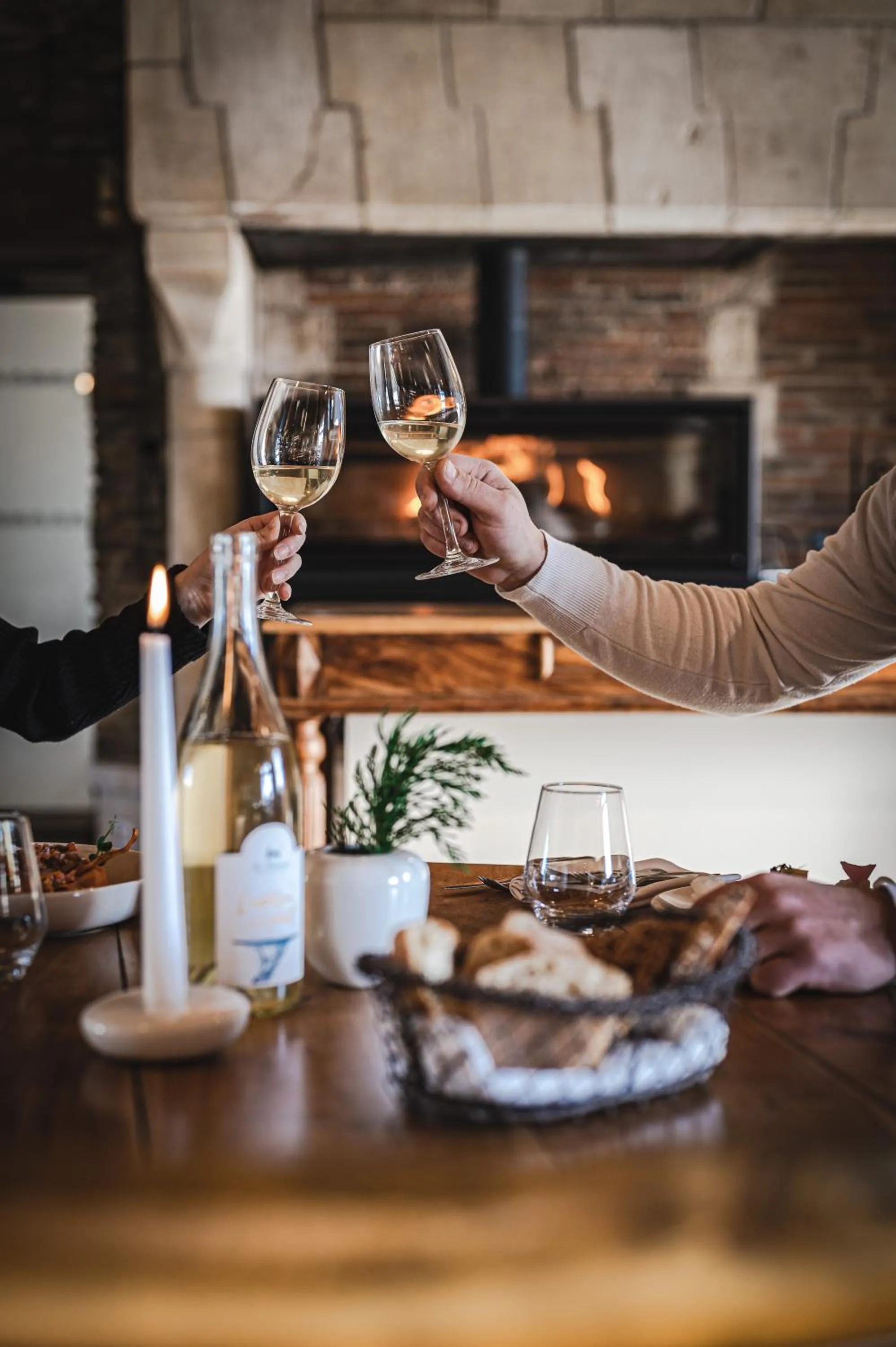 Restaurant/places to eat in Eco-Domaine La Fontaine - HOTEL-SPA - 300 m Plage de la Fontaine aux Bretons