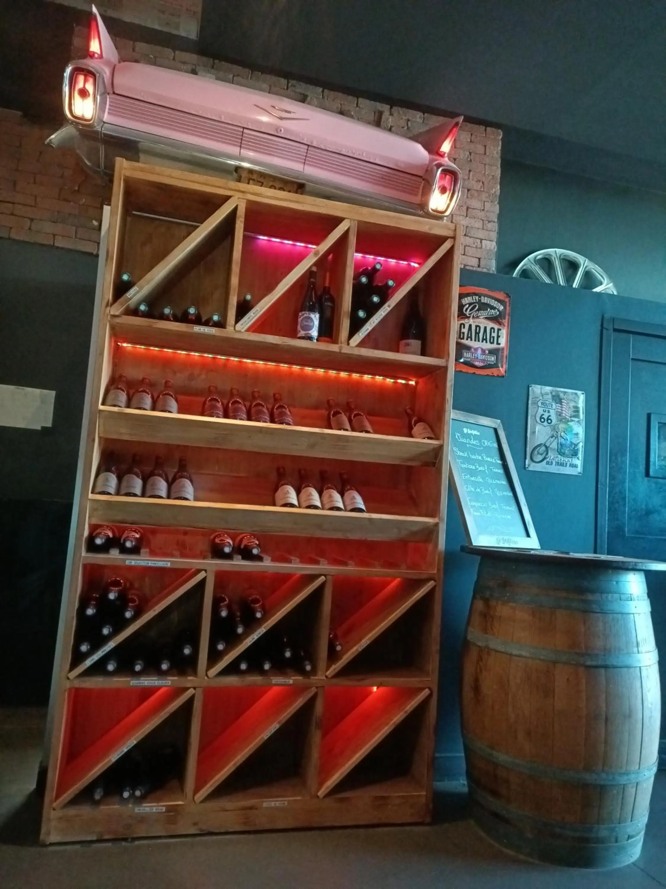 Restaurant/places to eat in Logis Hôtel Acotel