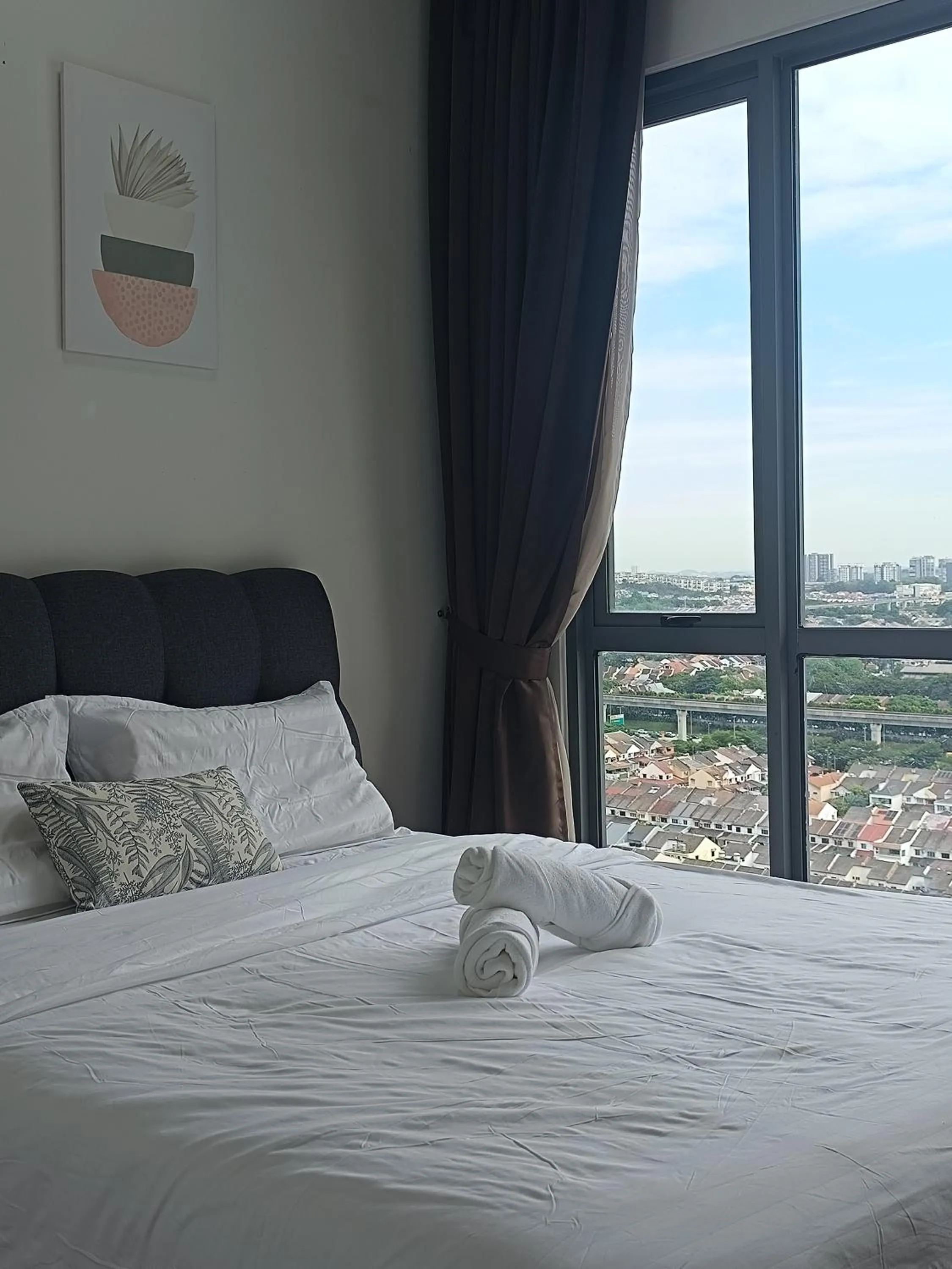 Bed in Da Men Subang Jaya USJ by Iconique