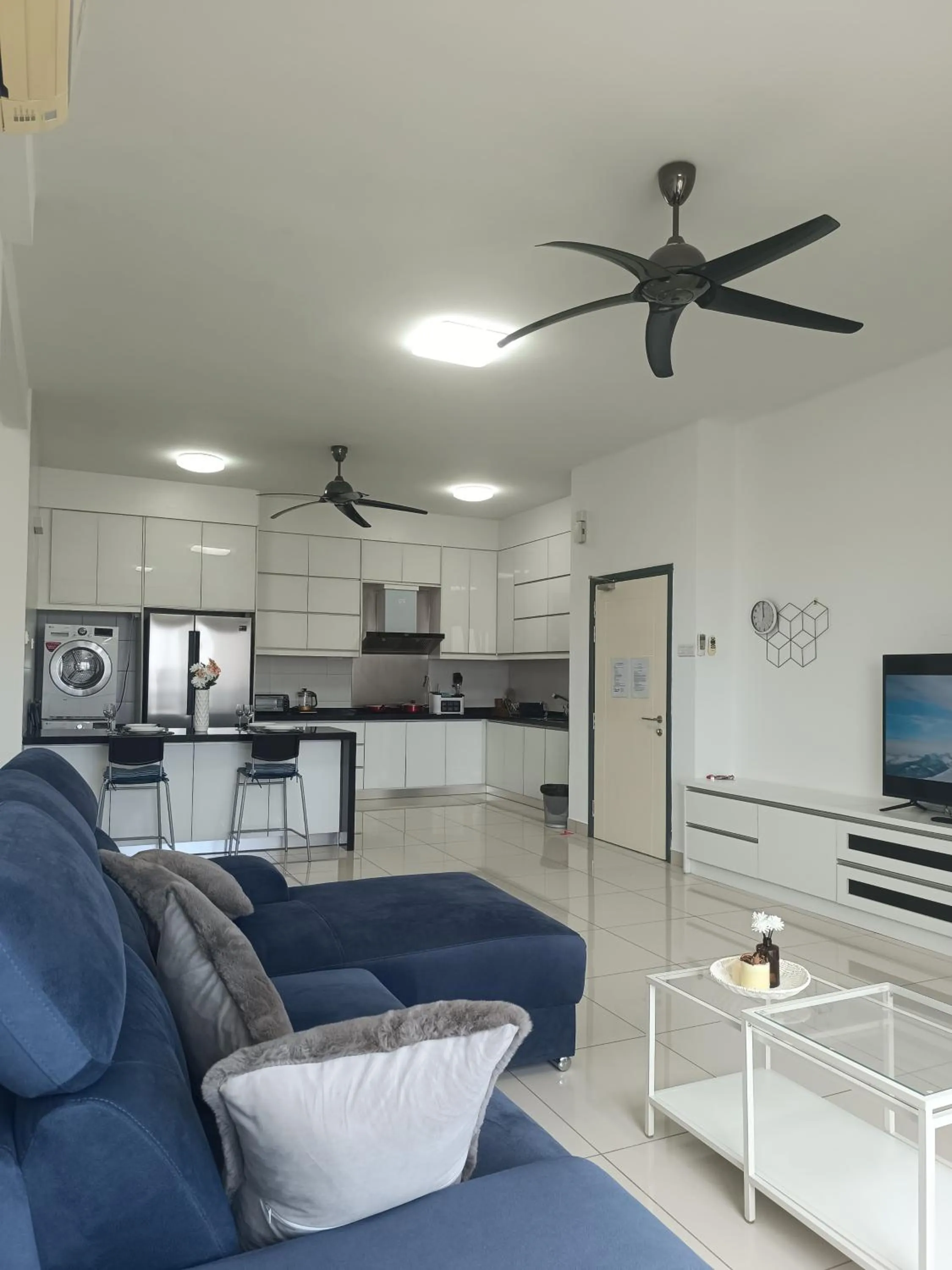 Da Men Subang Jaya USJ by Iconique