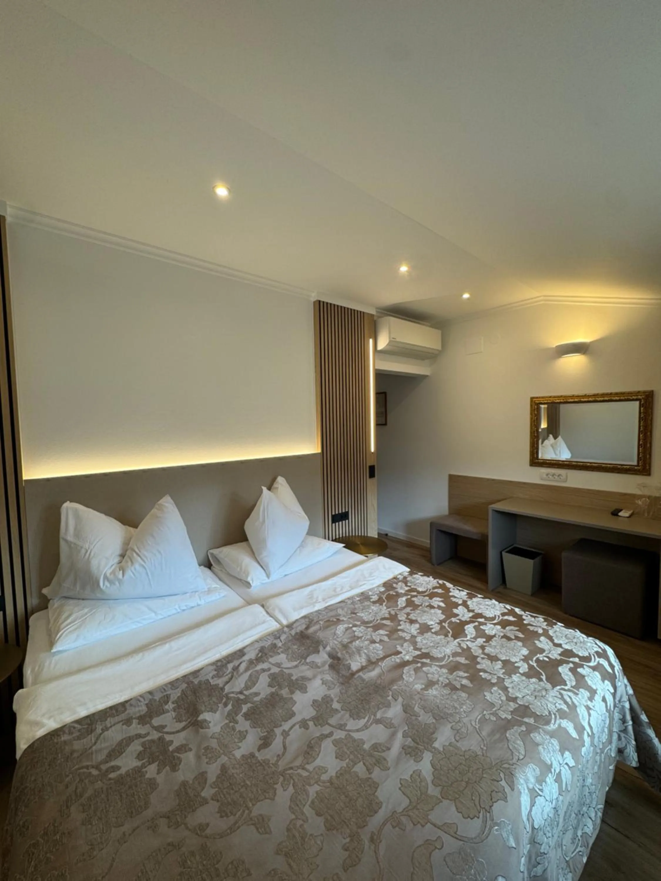 Bed in Hotel Grahor Depandance