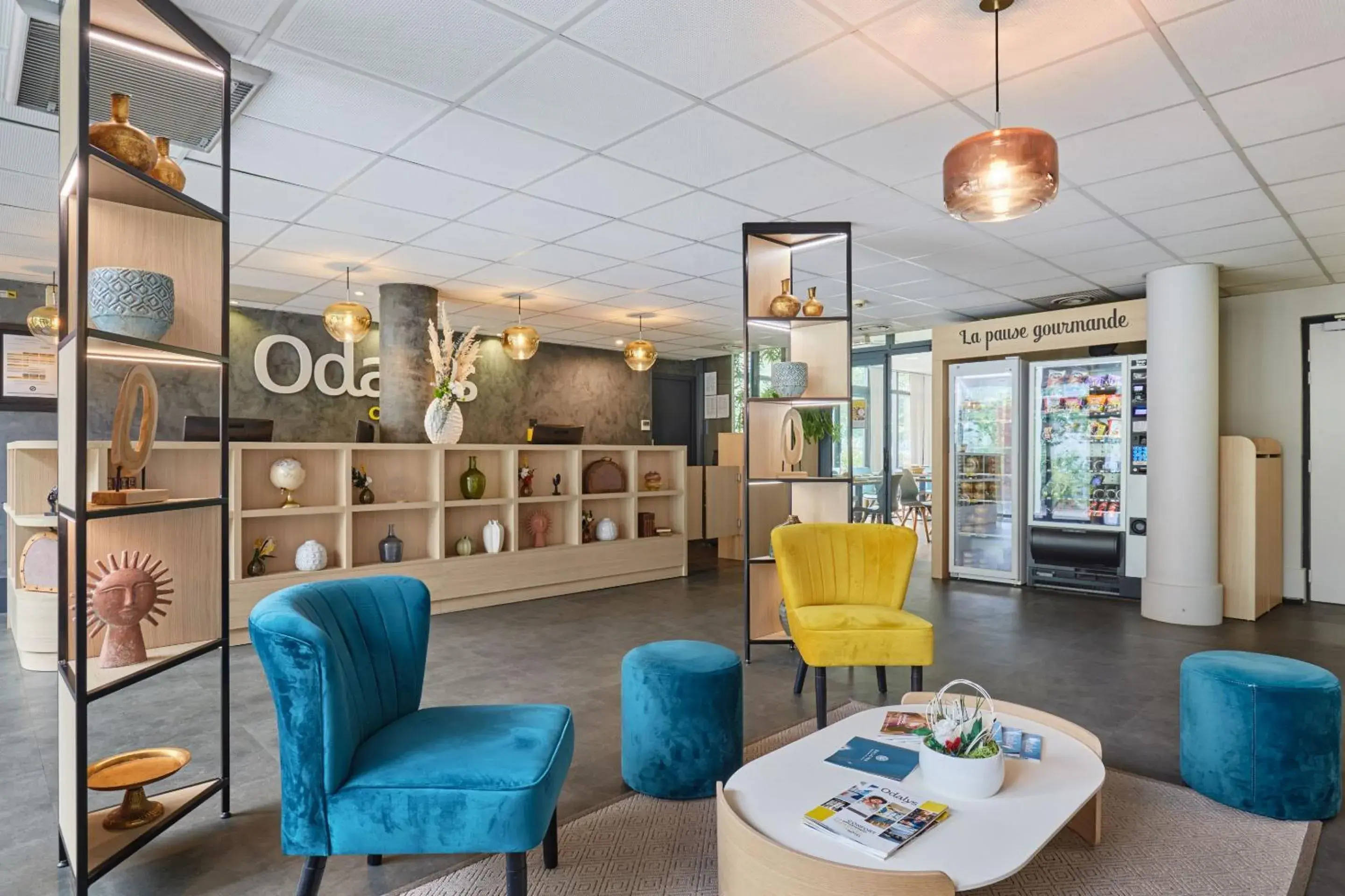 Lobby or reception in Appart'hôtel Odalys City - Bioparc Lyon Est Lobby or reception in Appart'hôtel Odalys City - Bioparc Lyon Est