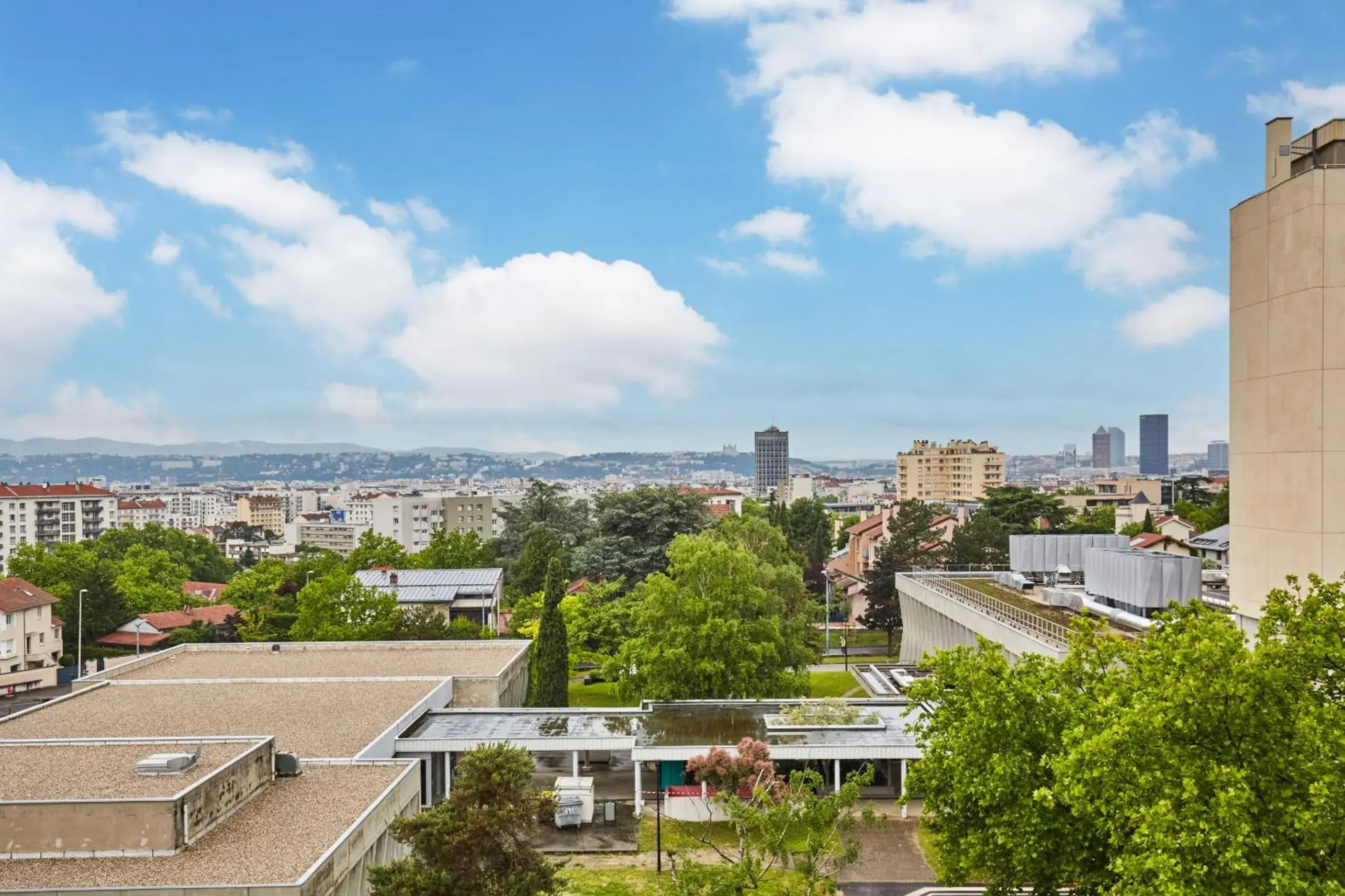 City view in Appart'hôtel Odalys City - Bioparc Lyon Est City view in Appart'hôtel Odalys City - Bioparc Lyon Est