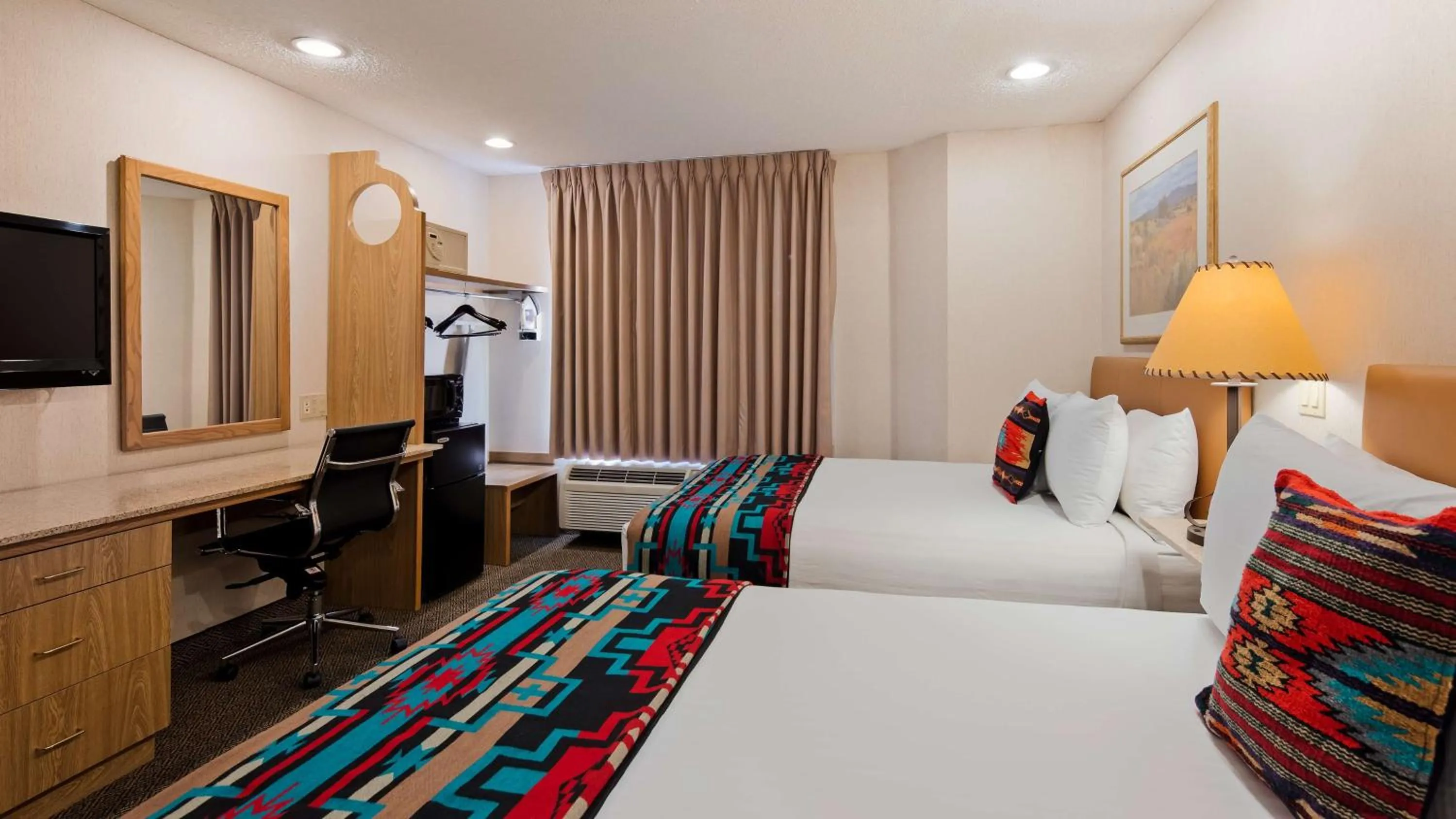 Bedroom, Bed in Inn at Santa Fe, SureStay Collection by Best Western