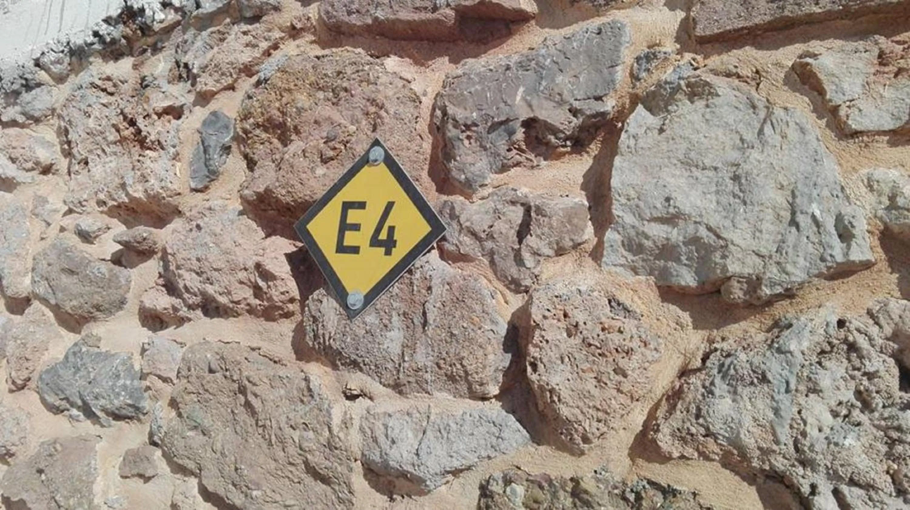 Nearby landmark in Hotel zakros rooms-restaurant