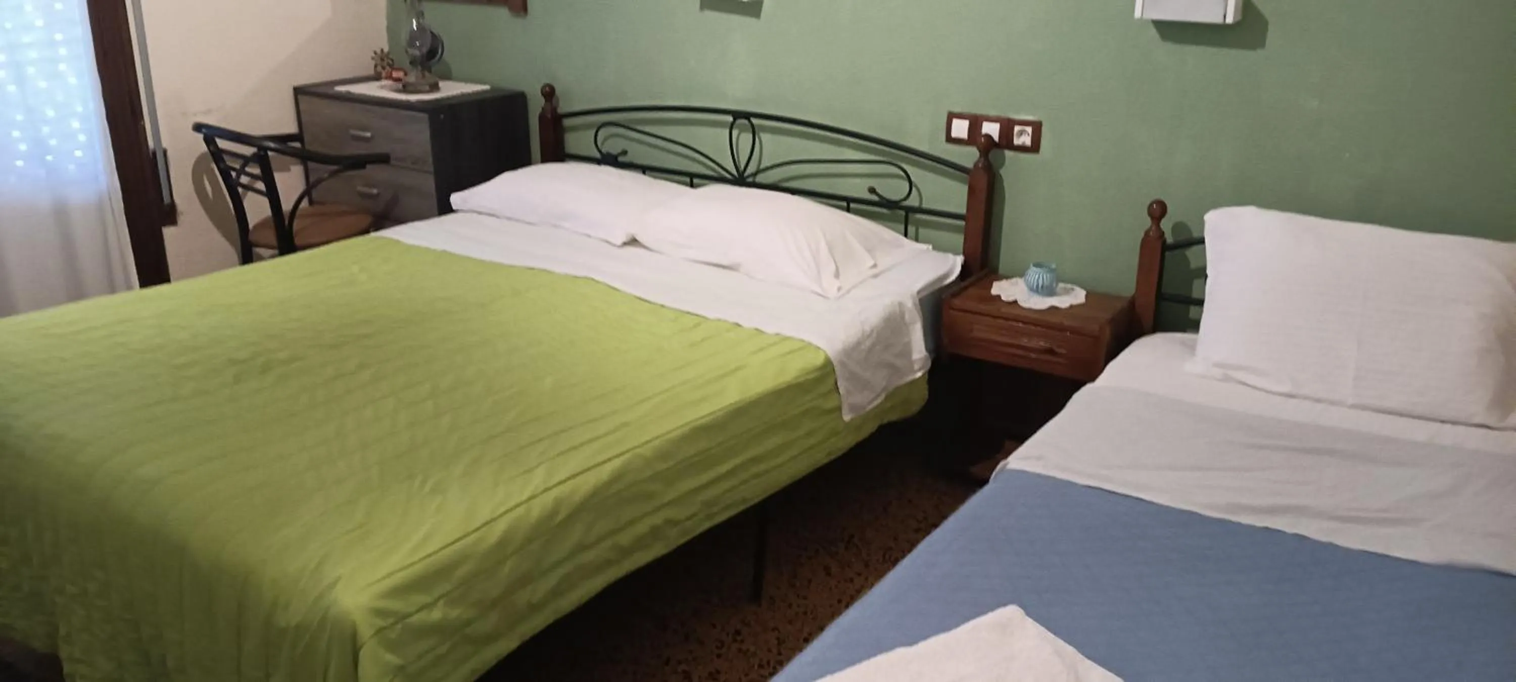 Bedroom, Bed in Hotel zakros rooms-restaurant