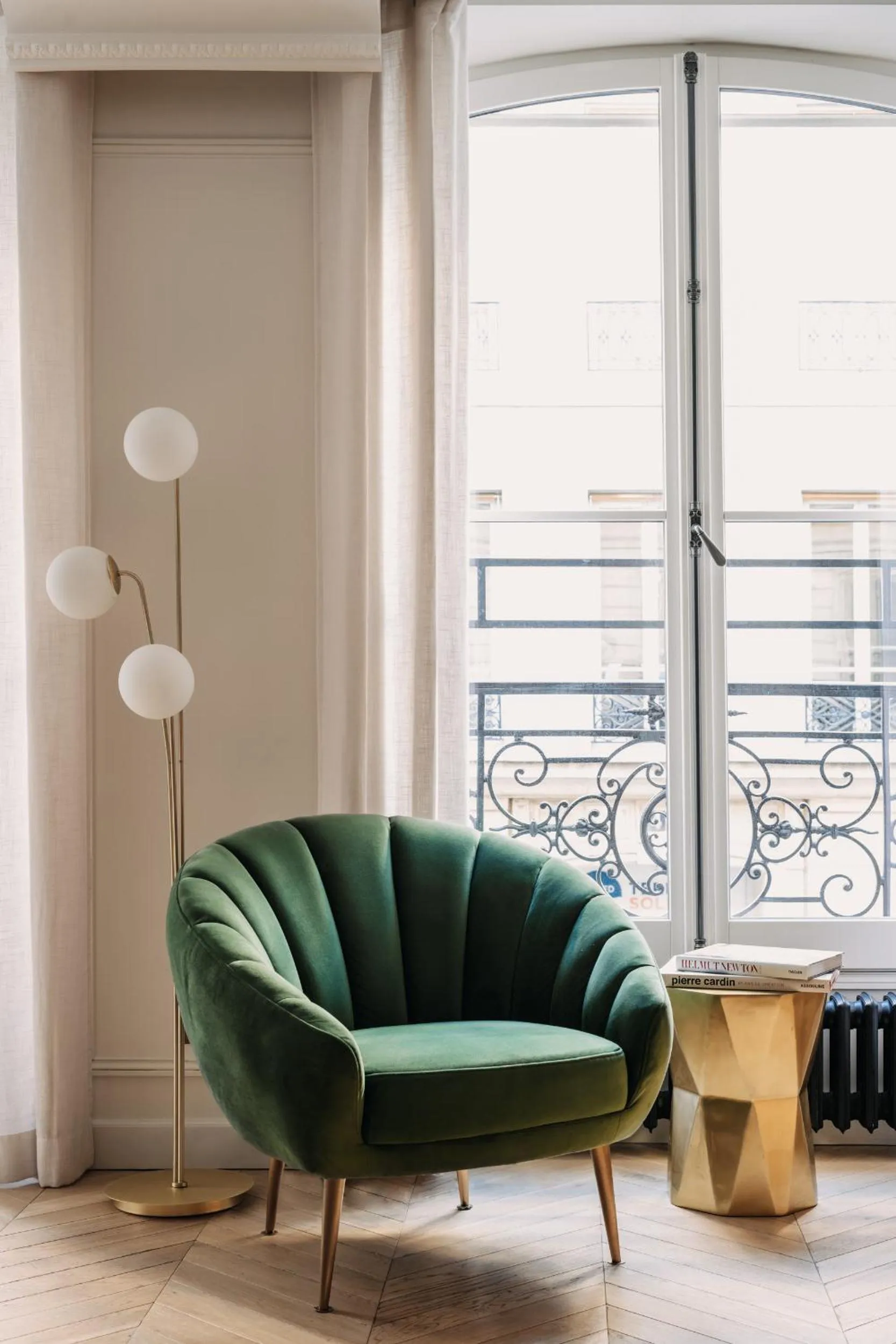 Living room in HIGHSTAY - Luxury Serviced Apartments - Louvre-Rivoli