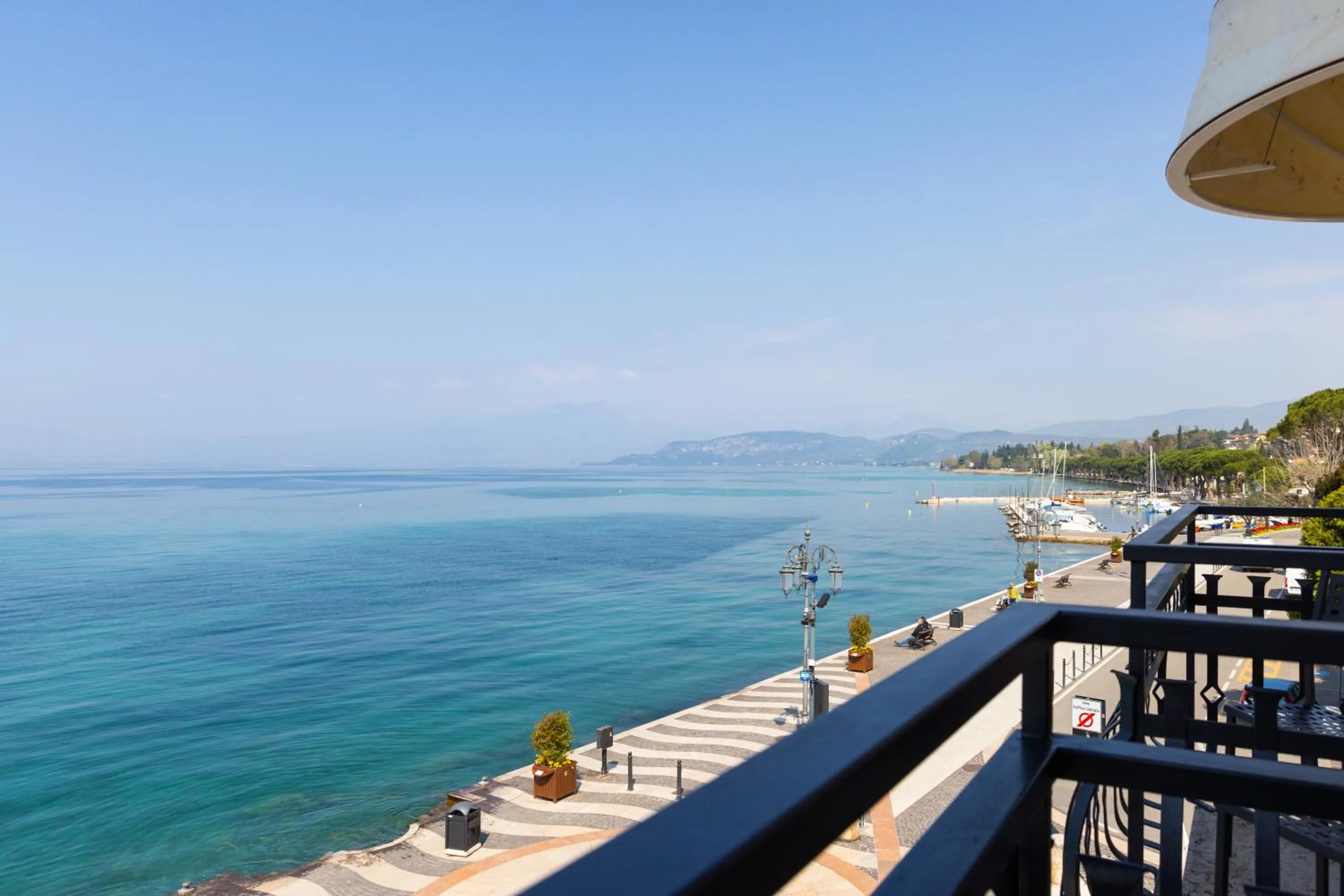 Nearby landmark in La Vista Postcard Hotel