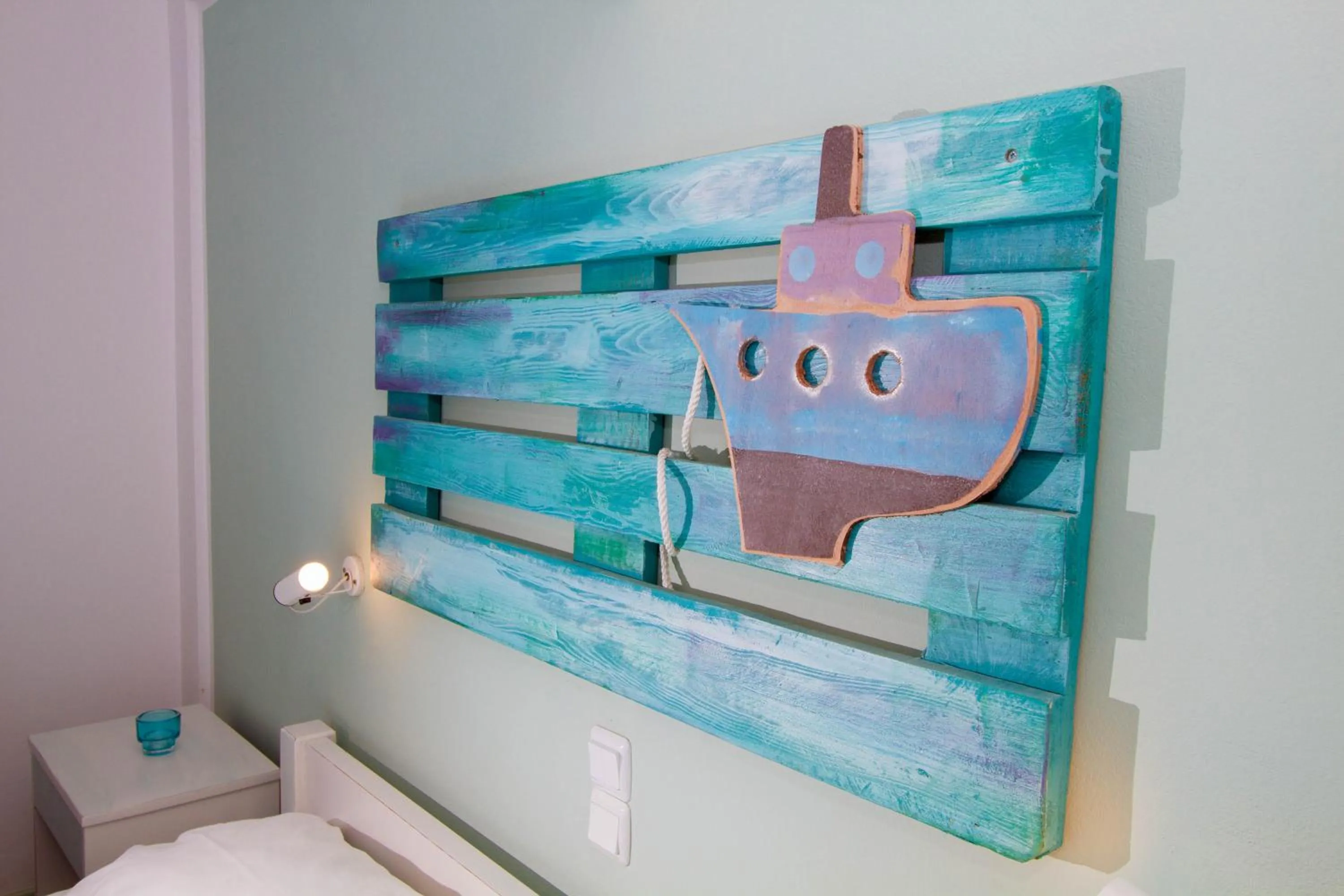 Communal lounge/ TV room in Alea Mare Hotel