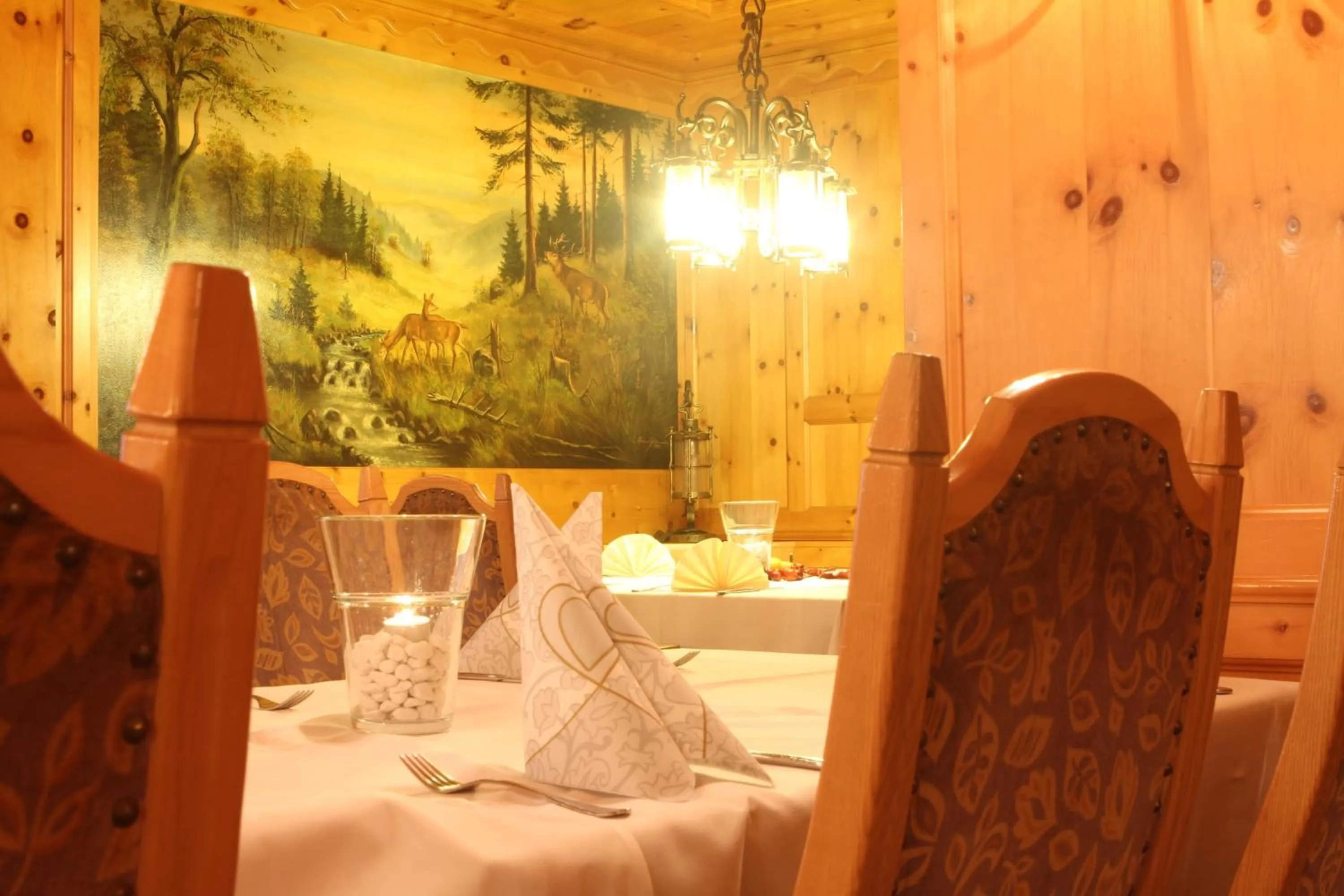 Restaurant/places to eat in Hotel Waldschlösschen