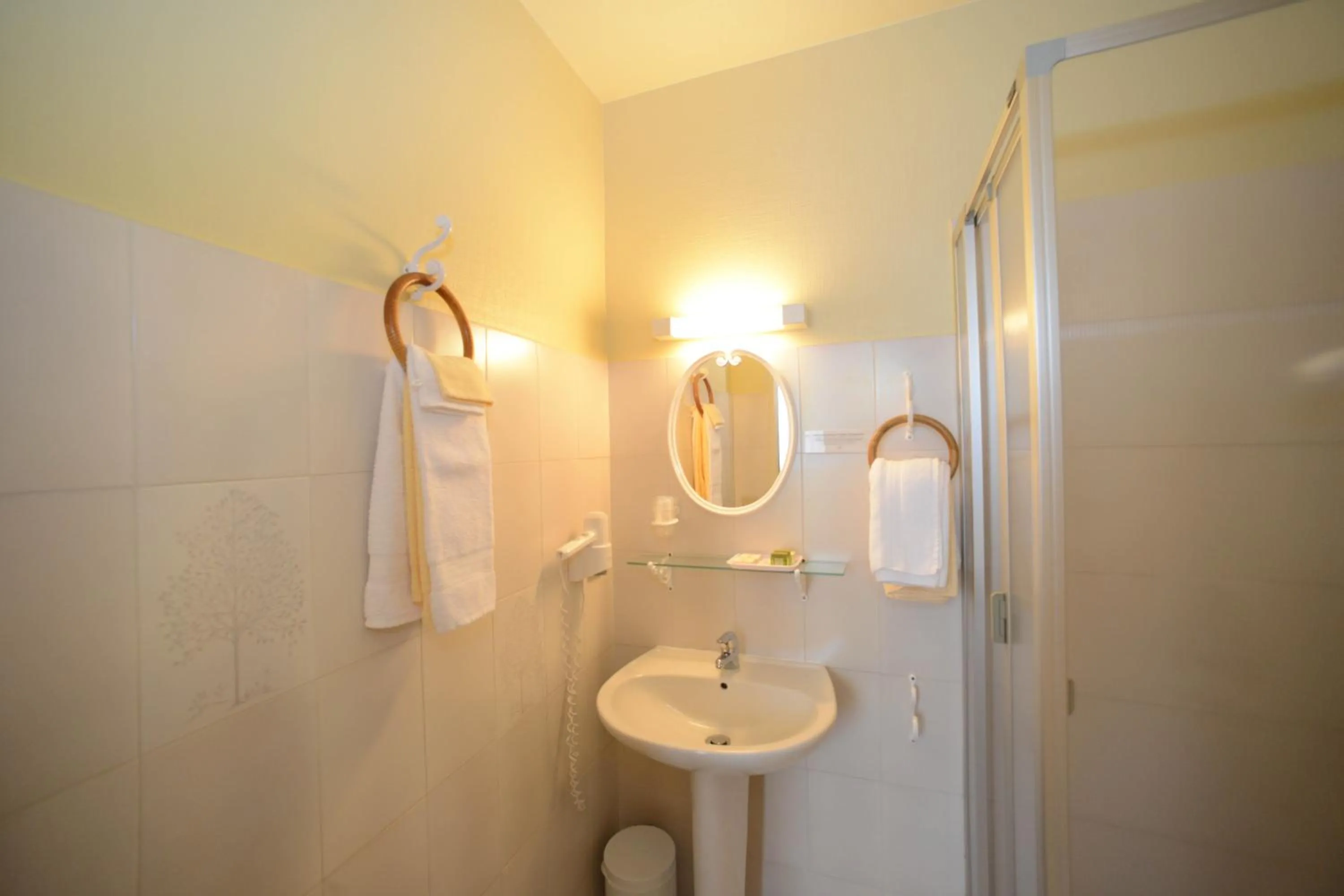 Logis Hôtel Restaurant Manoir De L'Acherie