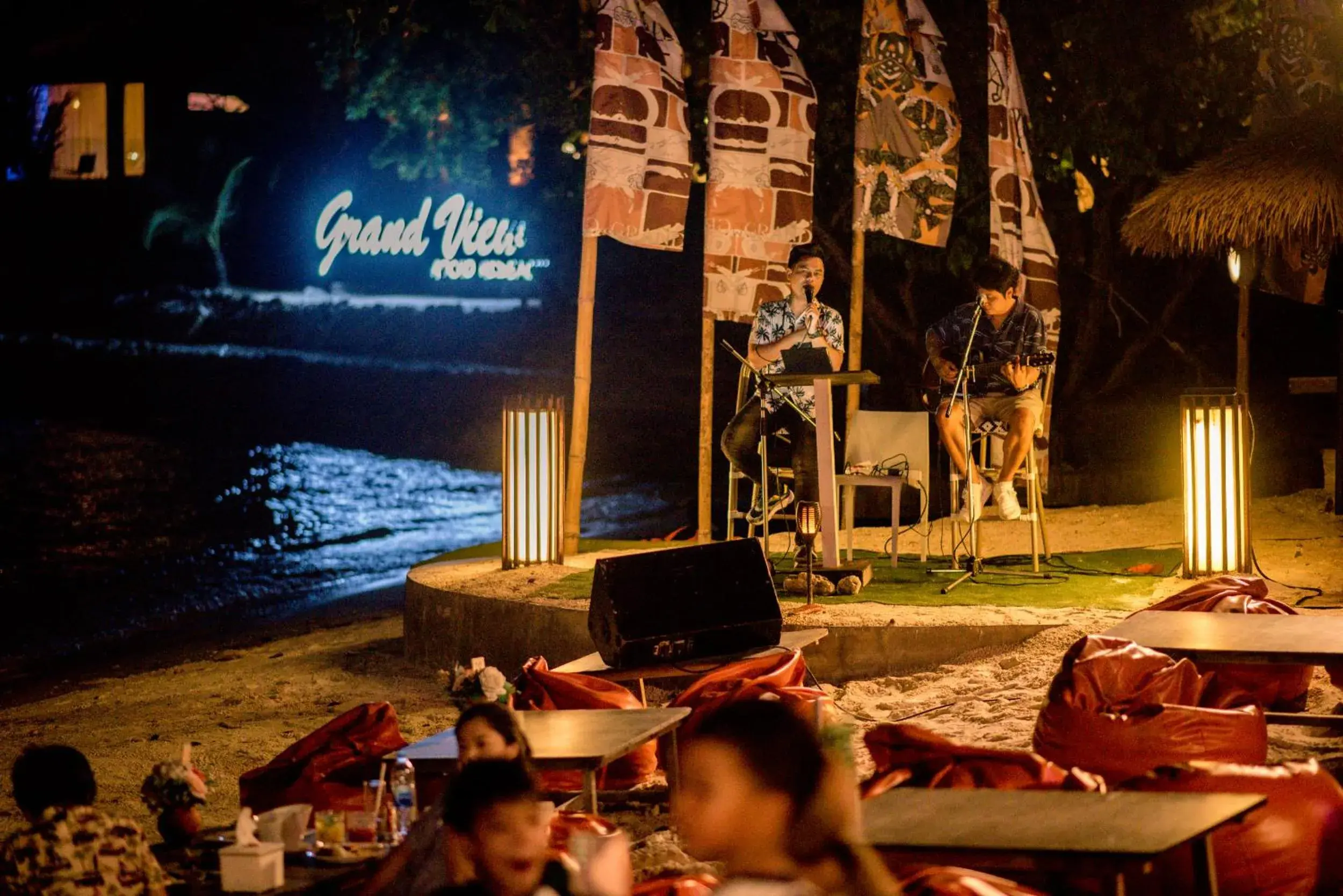 Restaurant/places to eat in Samed Tropical Resort Restaurant/places to eat in Samed Tropical Resort