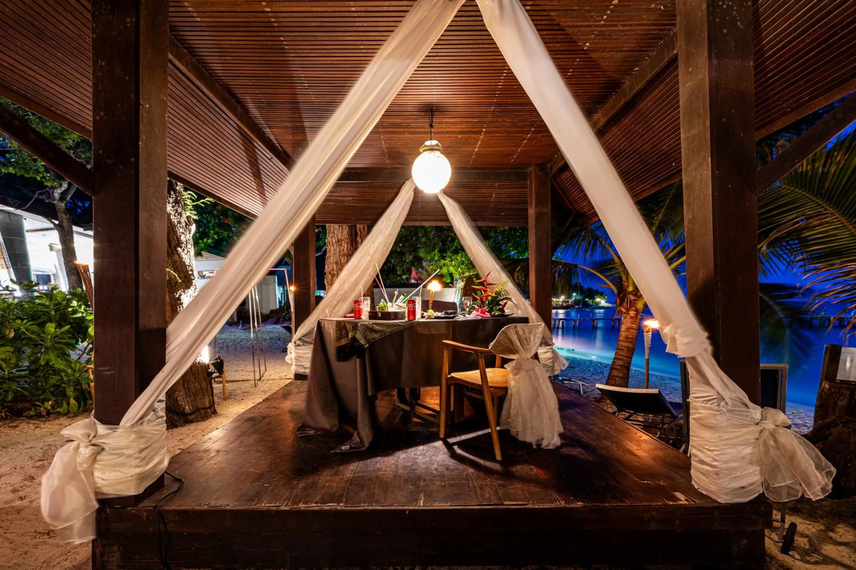 Property building in Samed Tropical Resort