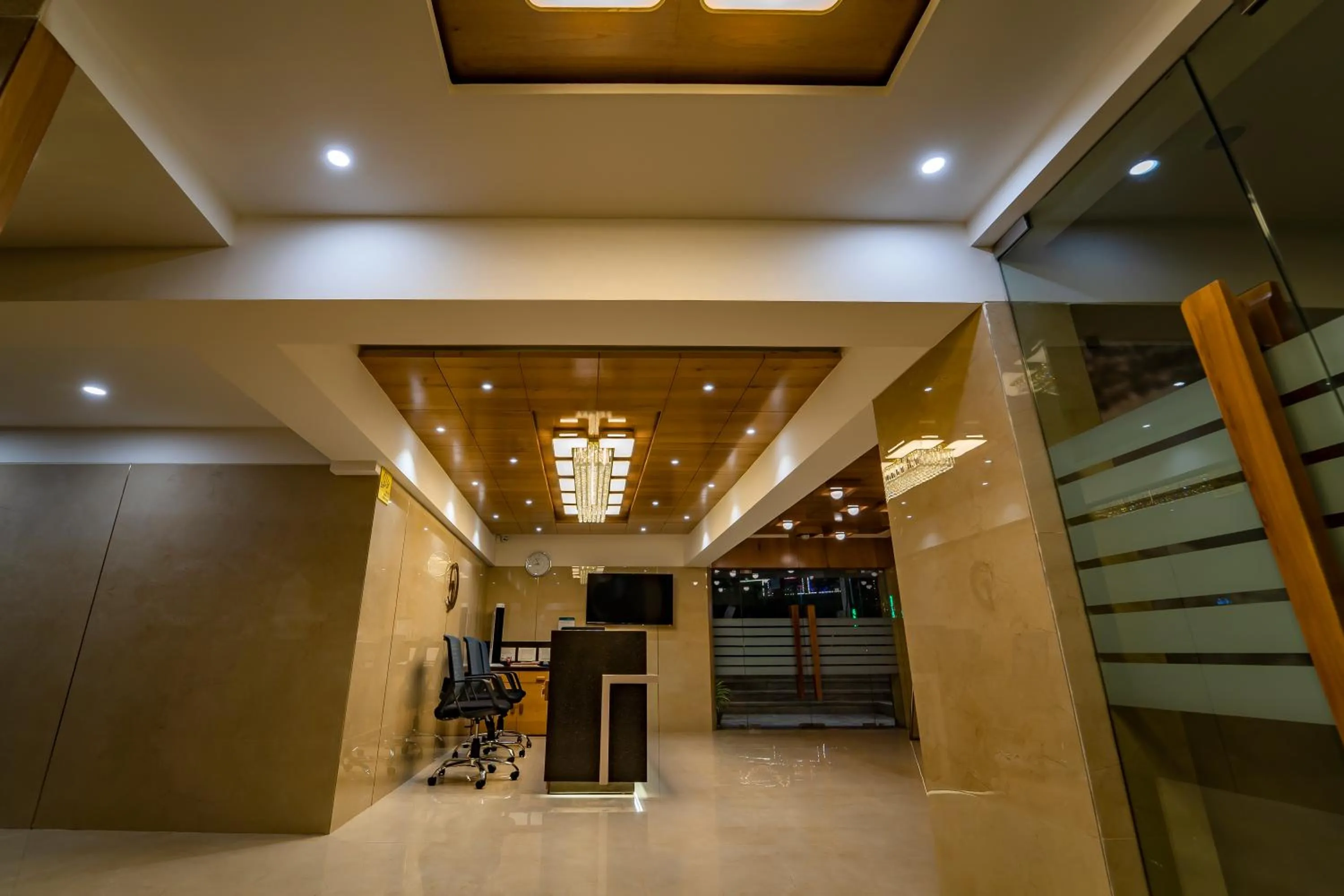 Seating area in Hotel Pleasant Lake