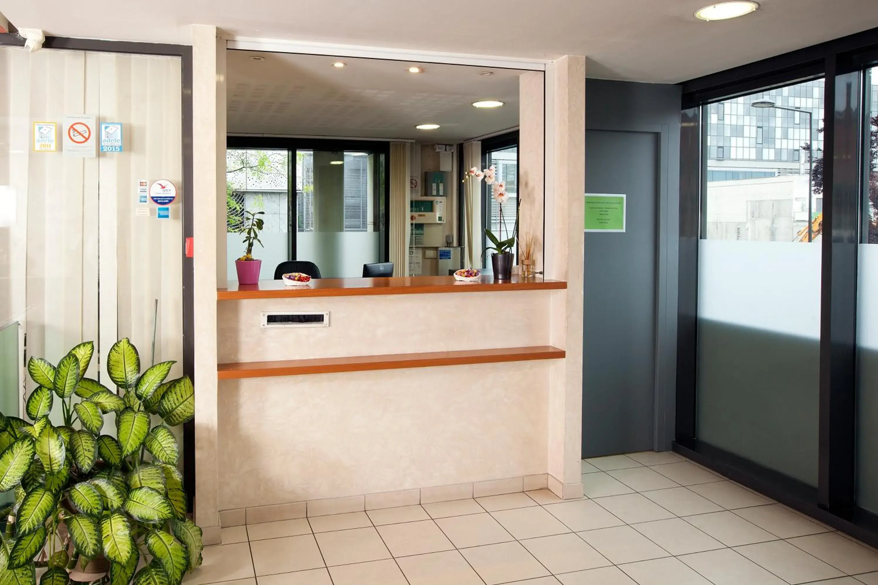 Lobby or reception in Séjours & Affaires Paris Ivry Lobby or reception in Séjours & Affaires Paris Ivry