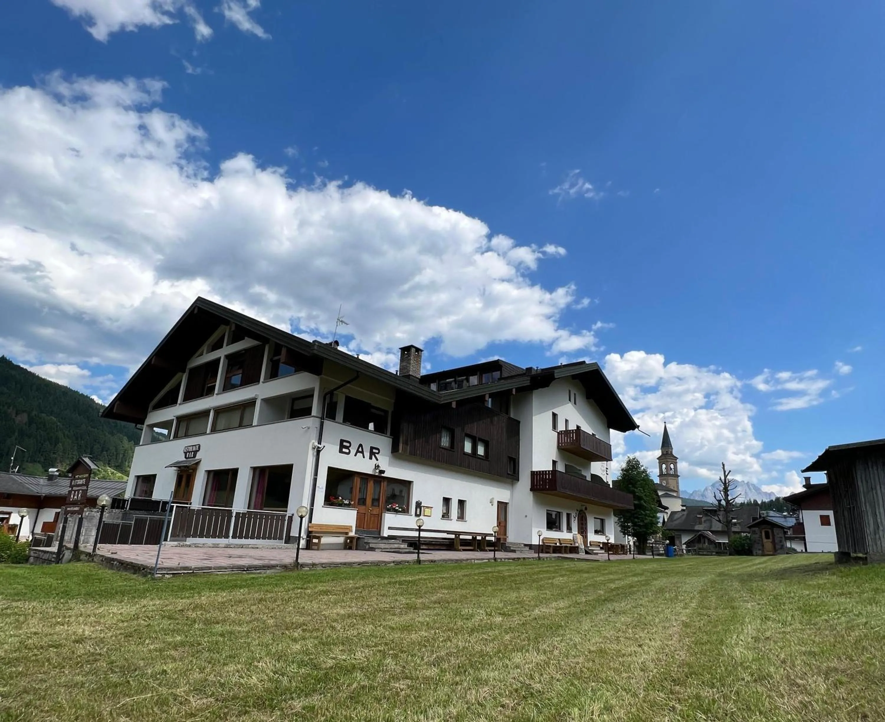 Hotel D'La Varda