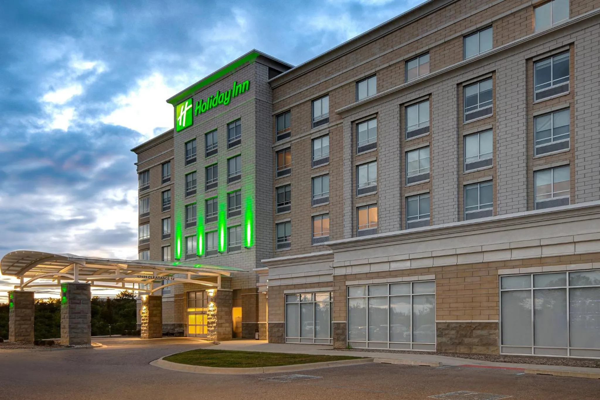 Property building in Holiday Inn Detroit Northwest - Livonia by IHG