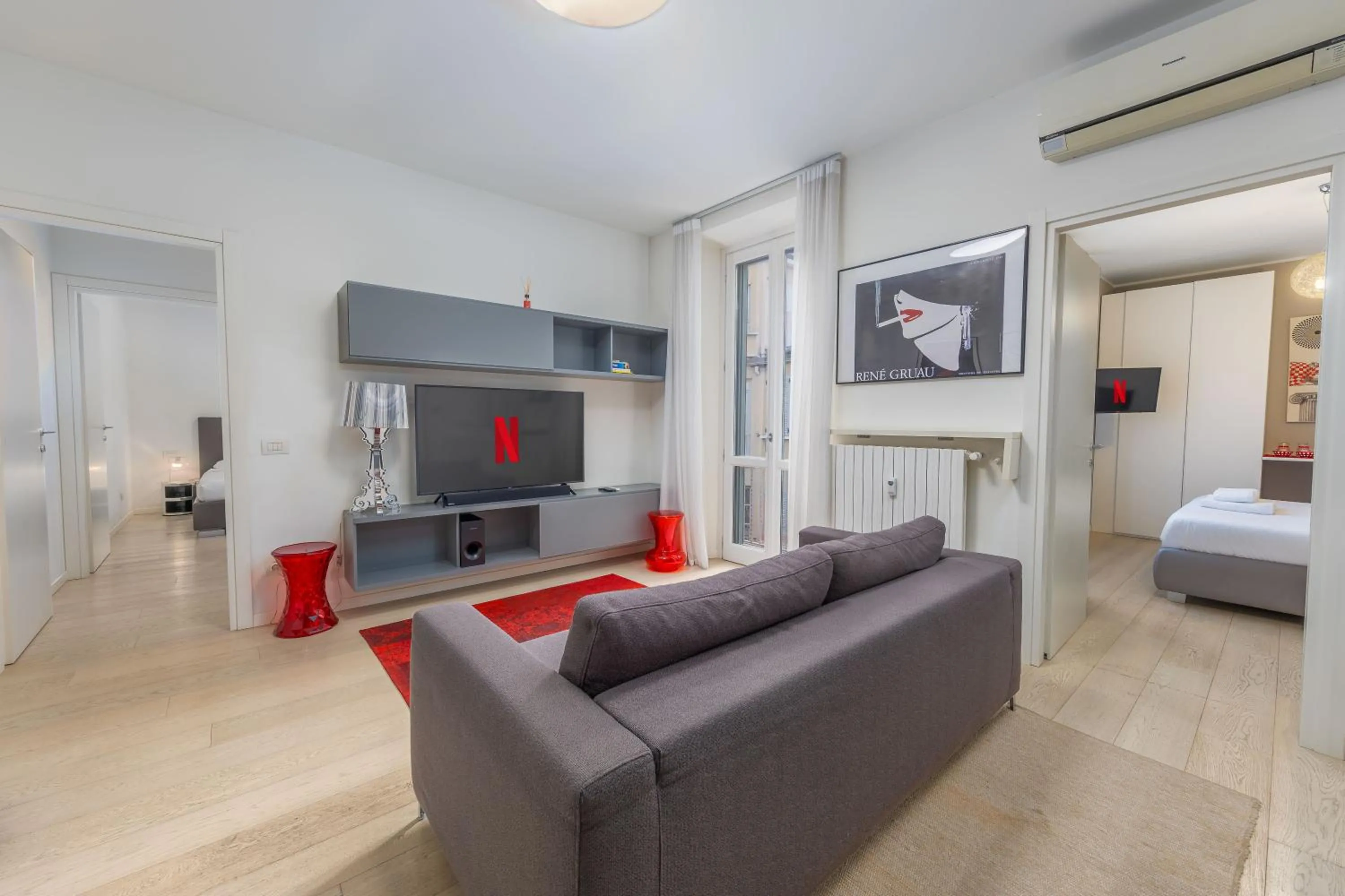 Two-Bedroom Apartment in Kramer House, in the fashion district!