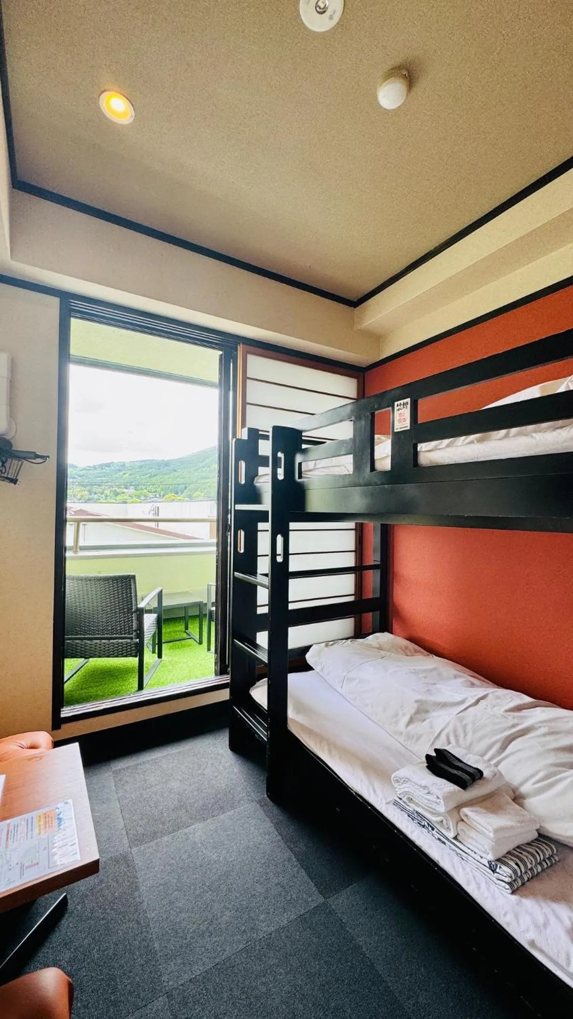 Bedroom, Bed in Yufuin Akarinoyado