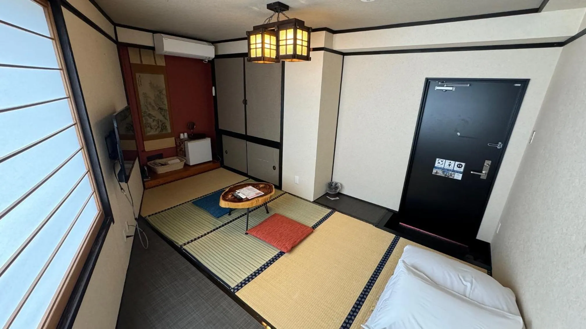 Photo of the whole room, Bed in Yufuin Akarinoyado