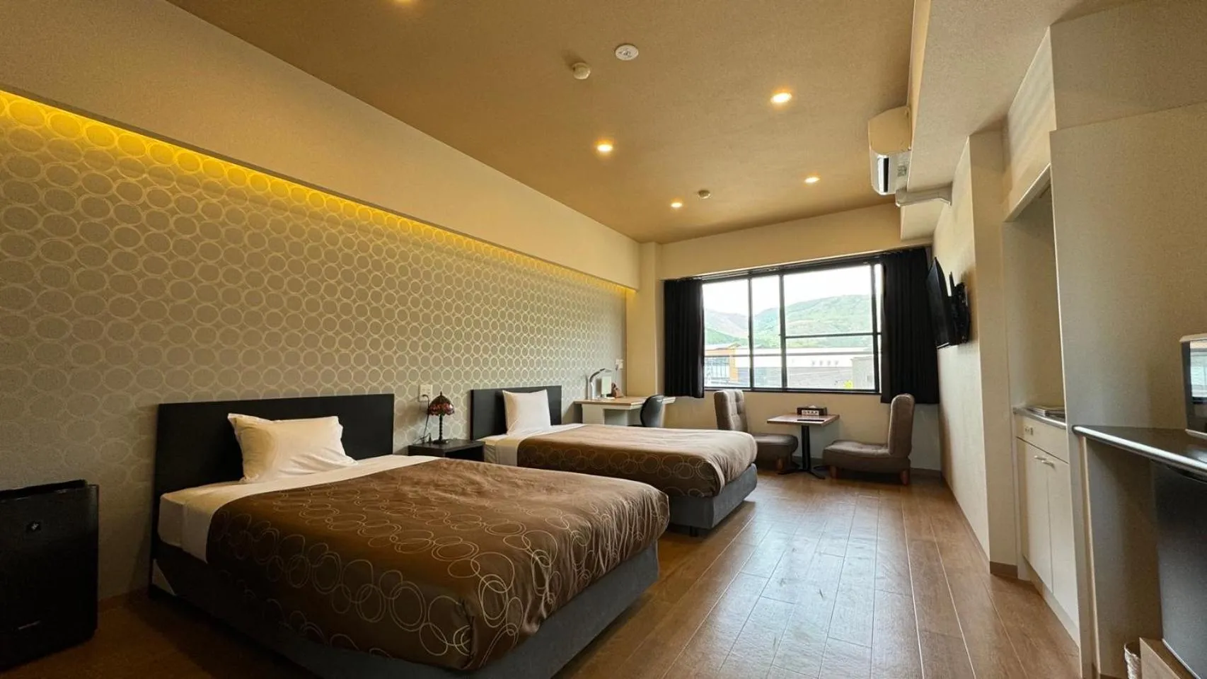 Decorative detail, Bed in Yufuin Akarinoyado