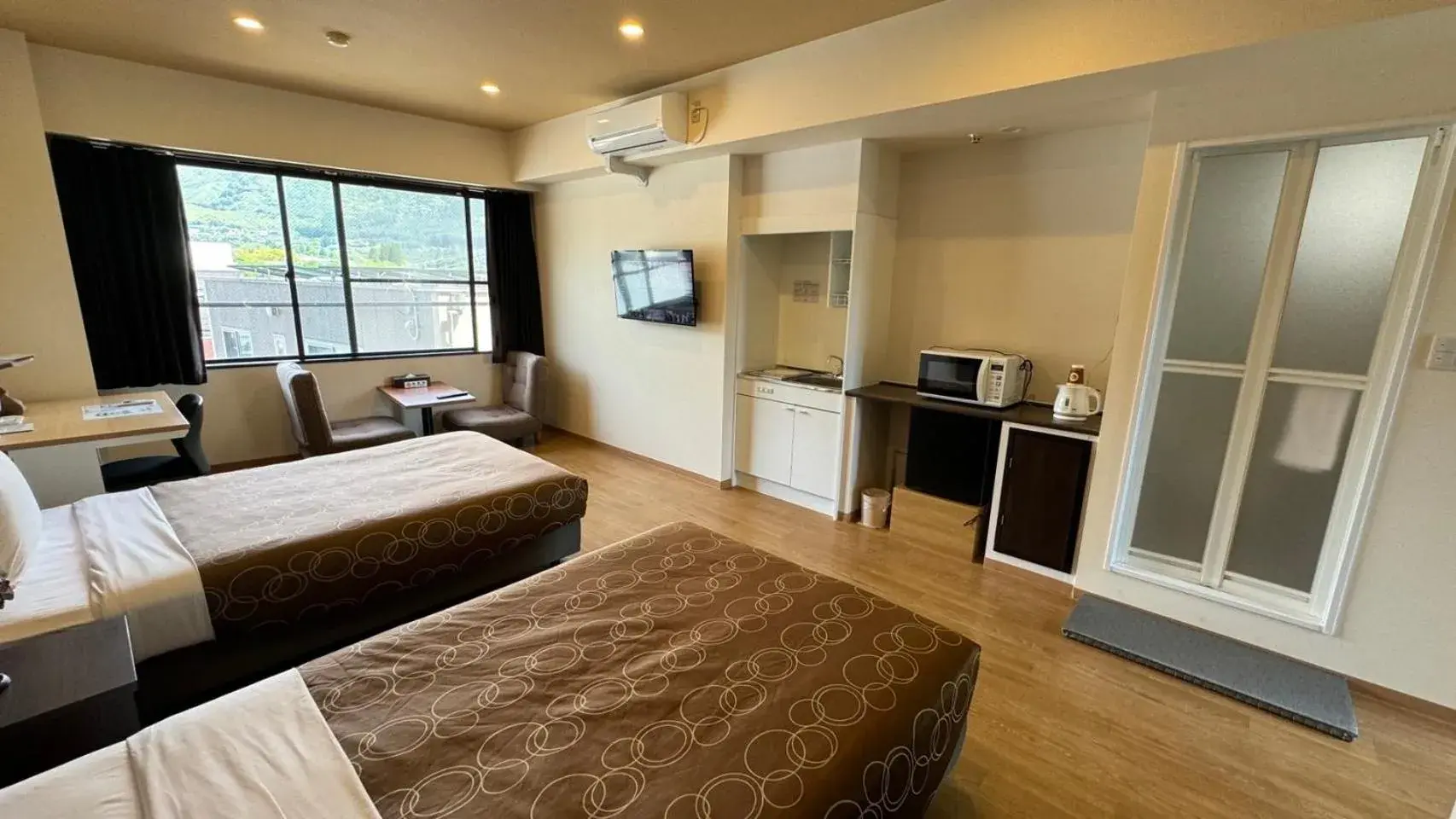 Twin Room with Small Kitchen 201,202 in Yufuin Akarinoyado Twin Room with Small Kitchen 201,202 in Yufuin Akarinoyado