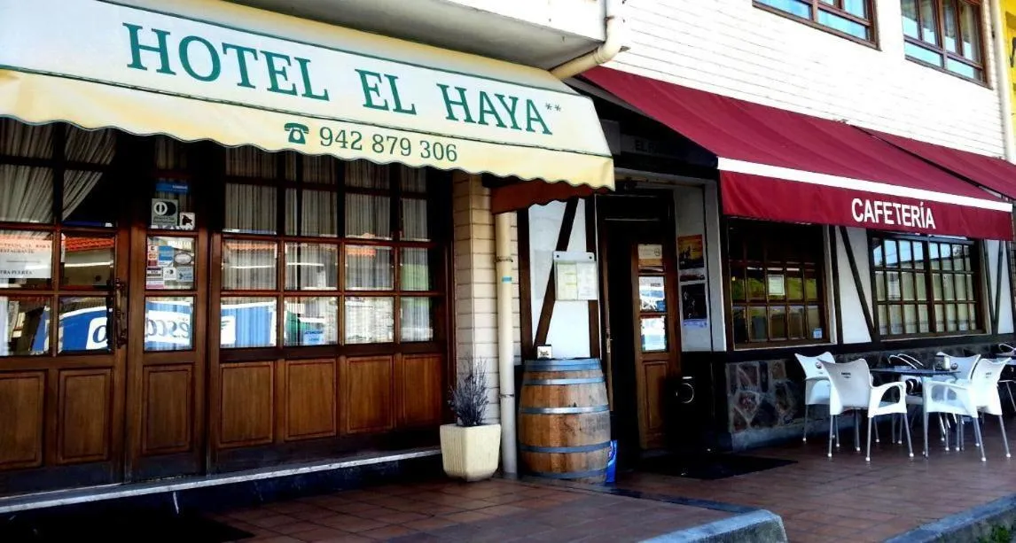 Facade/entrance in Hotel El Haya
