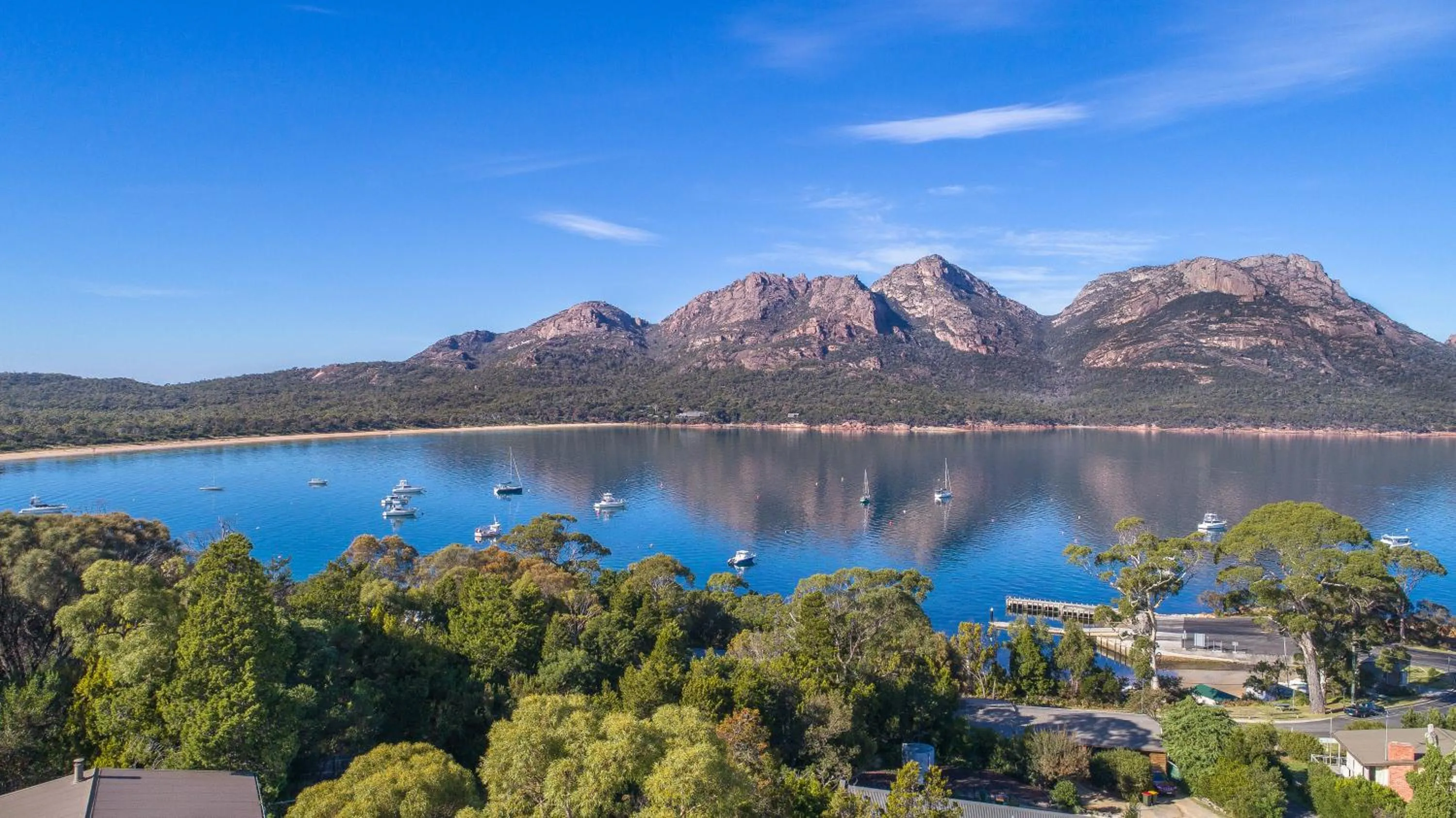 Freycinet Stone Studio 7 - Quartz