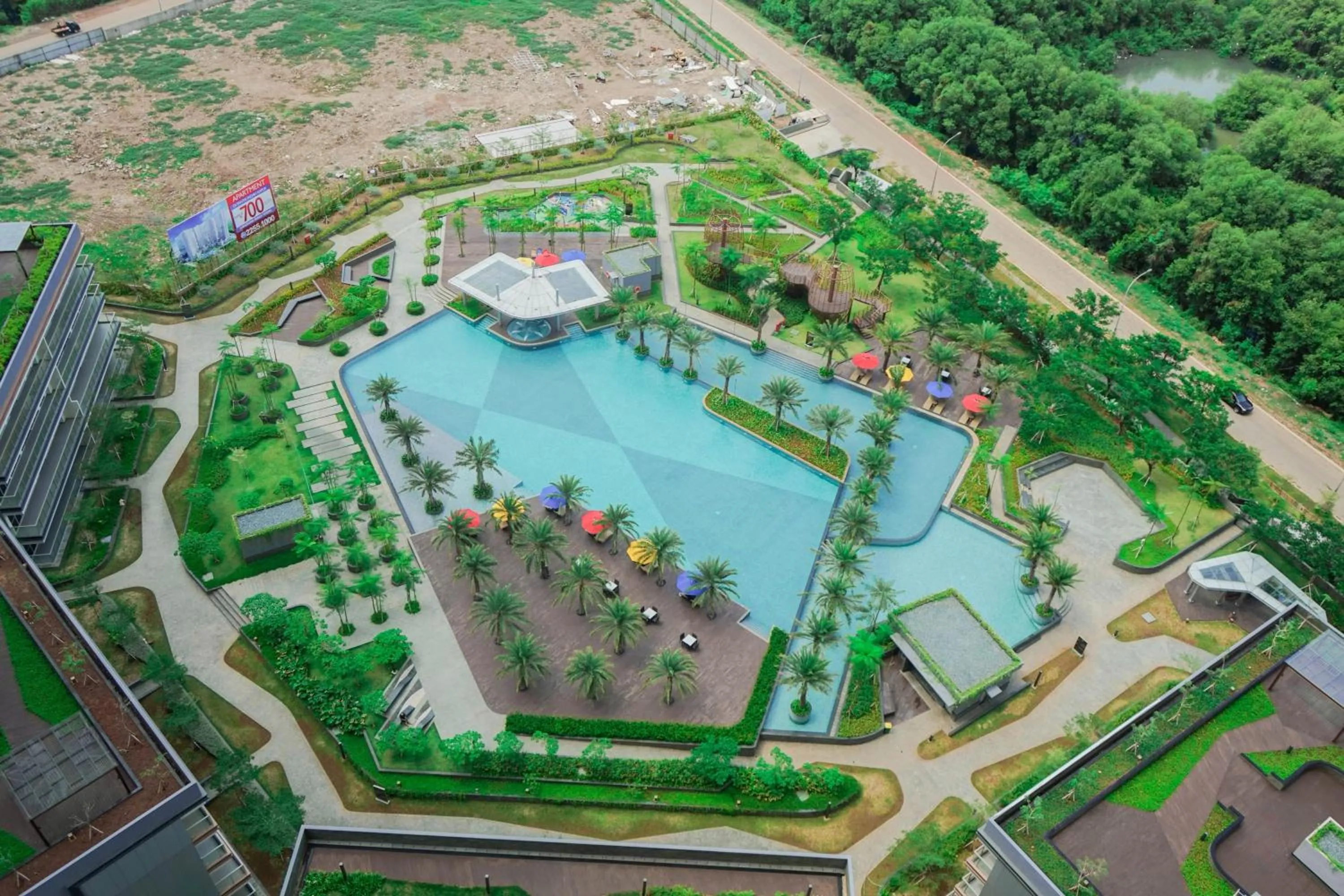 New Furnished Studio with Sea View at Gold Coast Apartment By Travelio