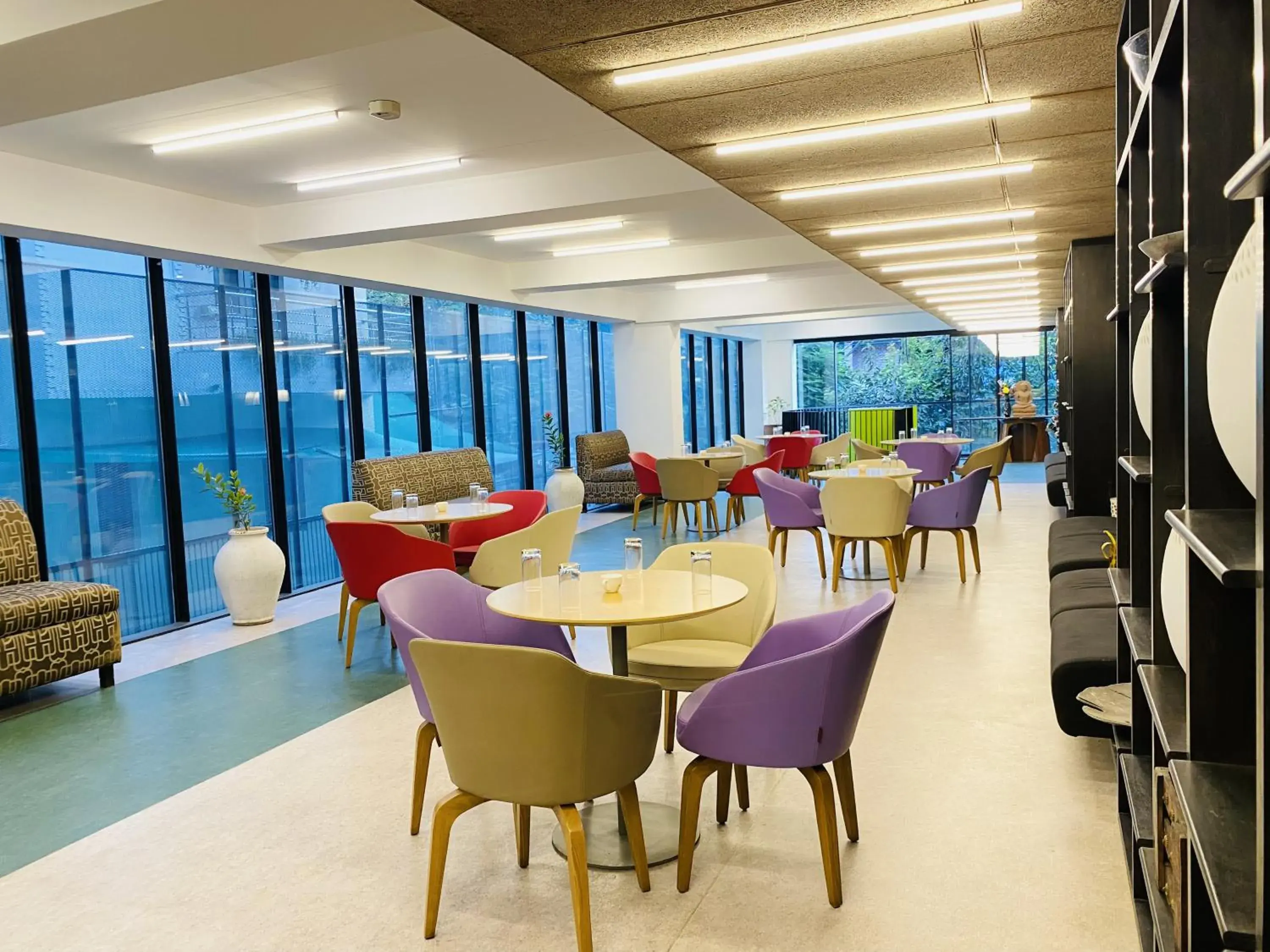 Restaurant/places to eat in NUO By juSTa Restaurant/places to eat in NUO By juSTa