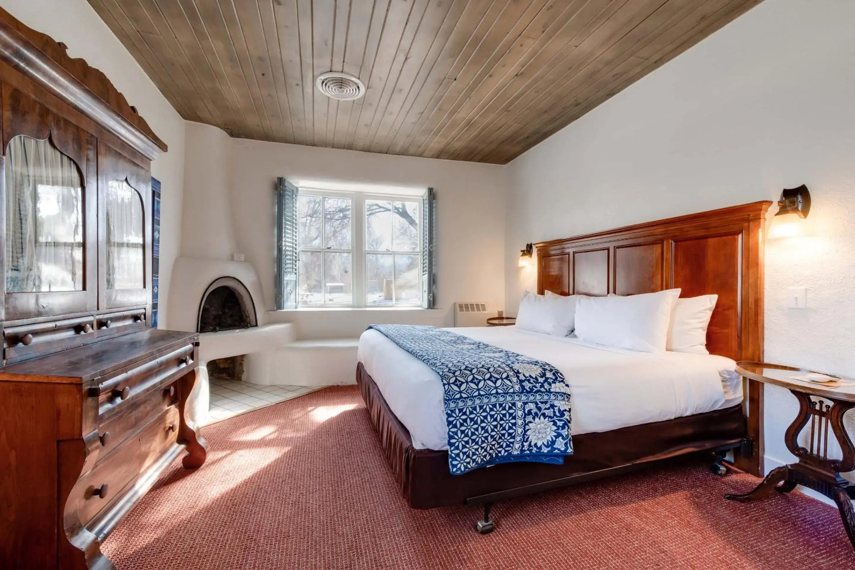 King Room in The Historic Taos Inn King Room in The Historic Taos Inn