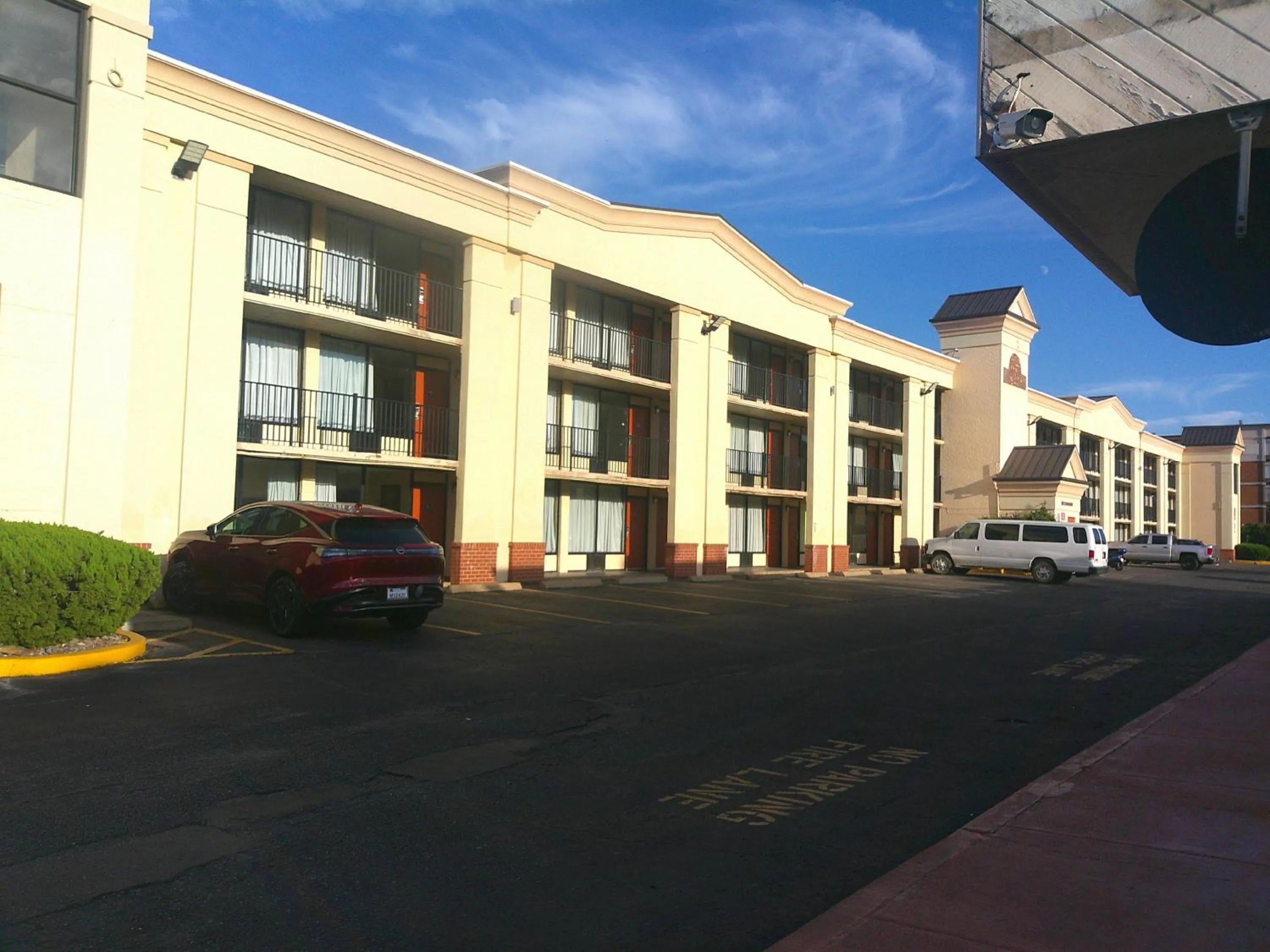 Property building in Red Roof Inn Hampton Coliseum