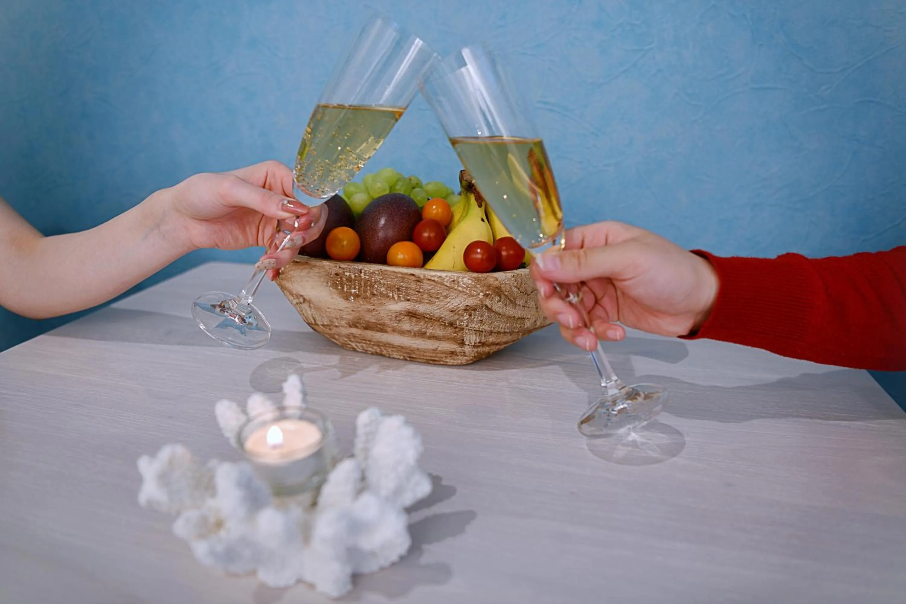 Seating area in Pine Hills Hotel Miyakojima