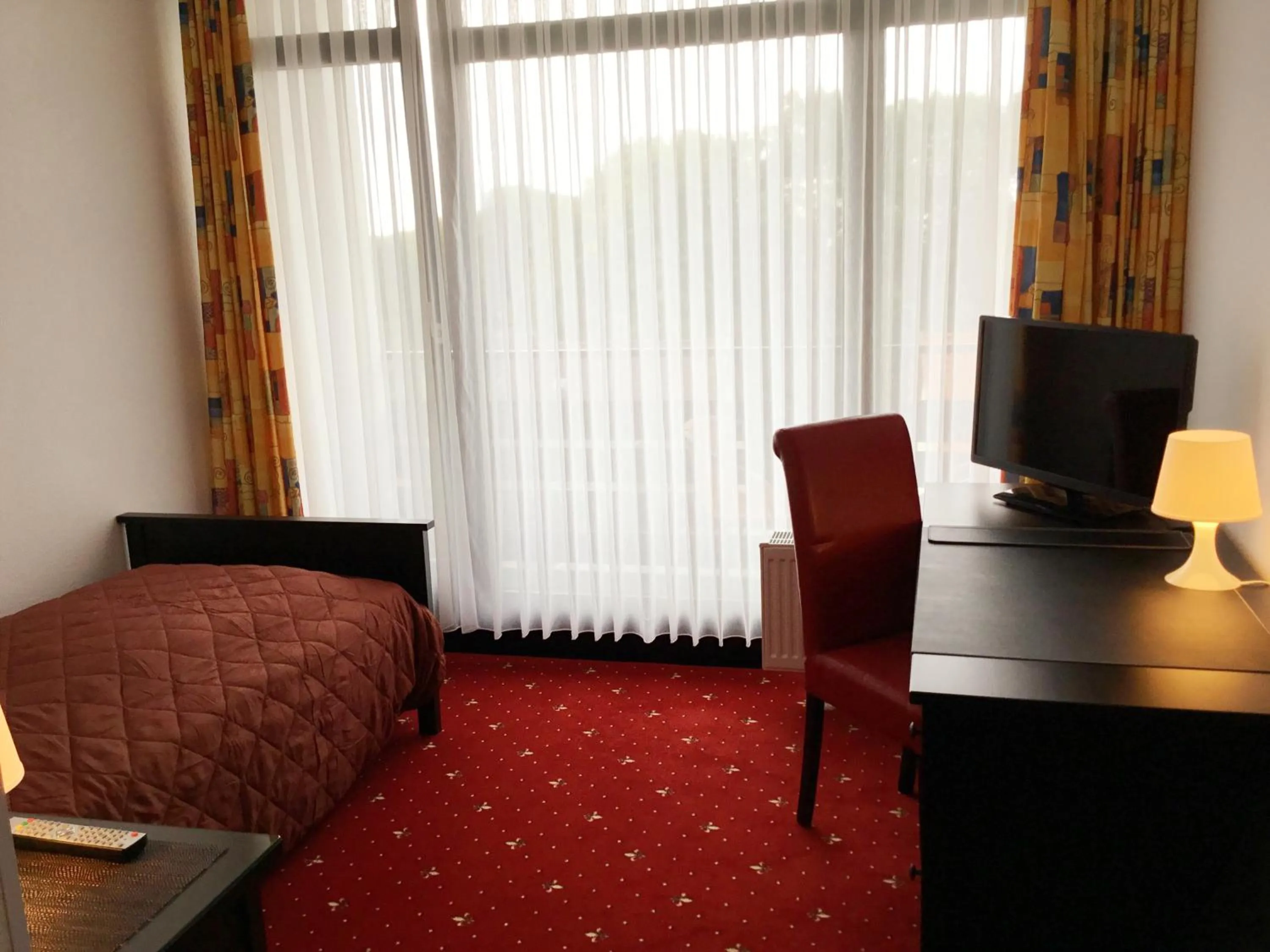 Photo of the whole room in Panorama Hotel Pension Frohnau