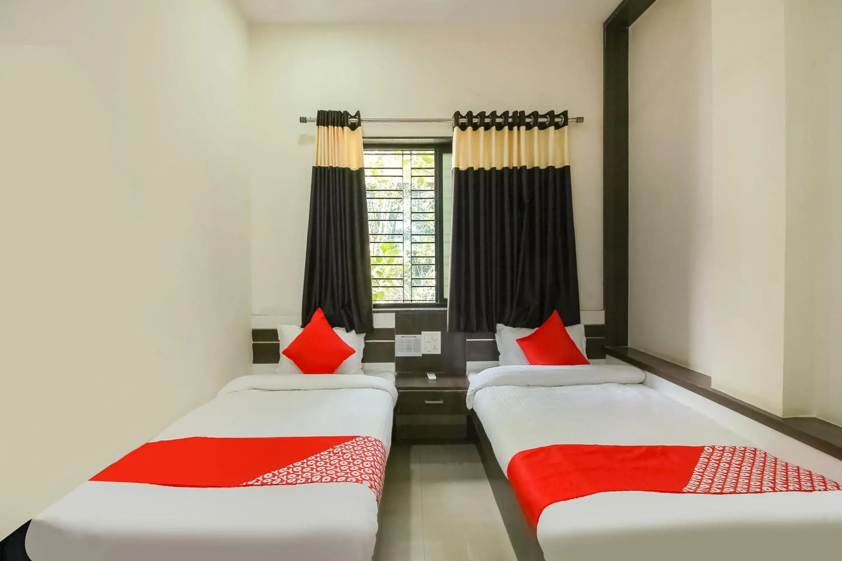 Bedroom, Bed in Hotel O Unique Inn Bedroom, Bed in Hotel O Unique Inn