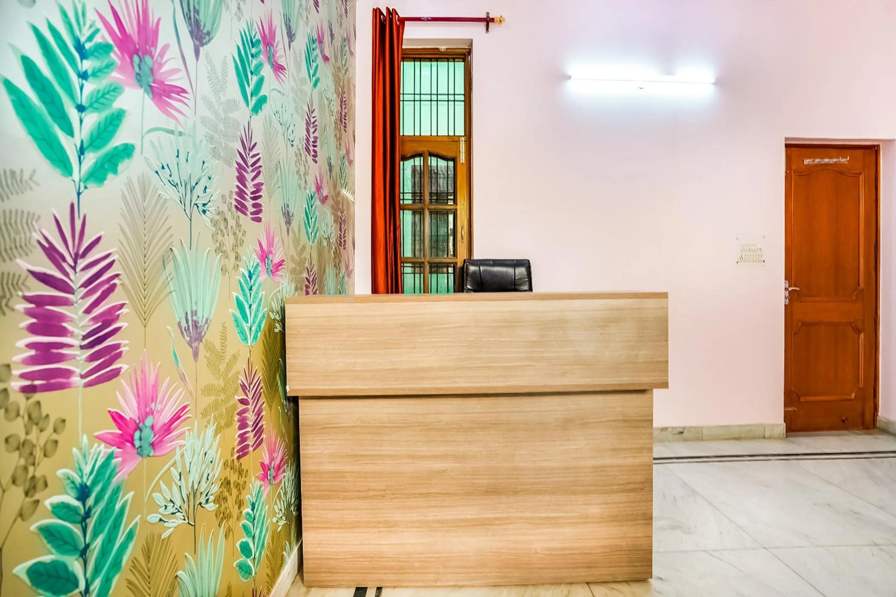 Lobby or reception in Hotel O Royal Inn